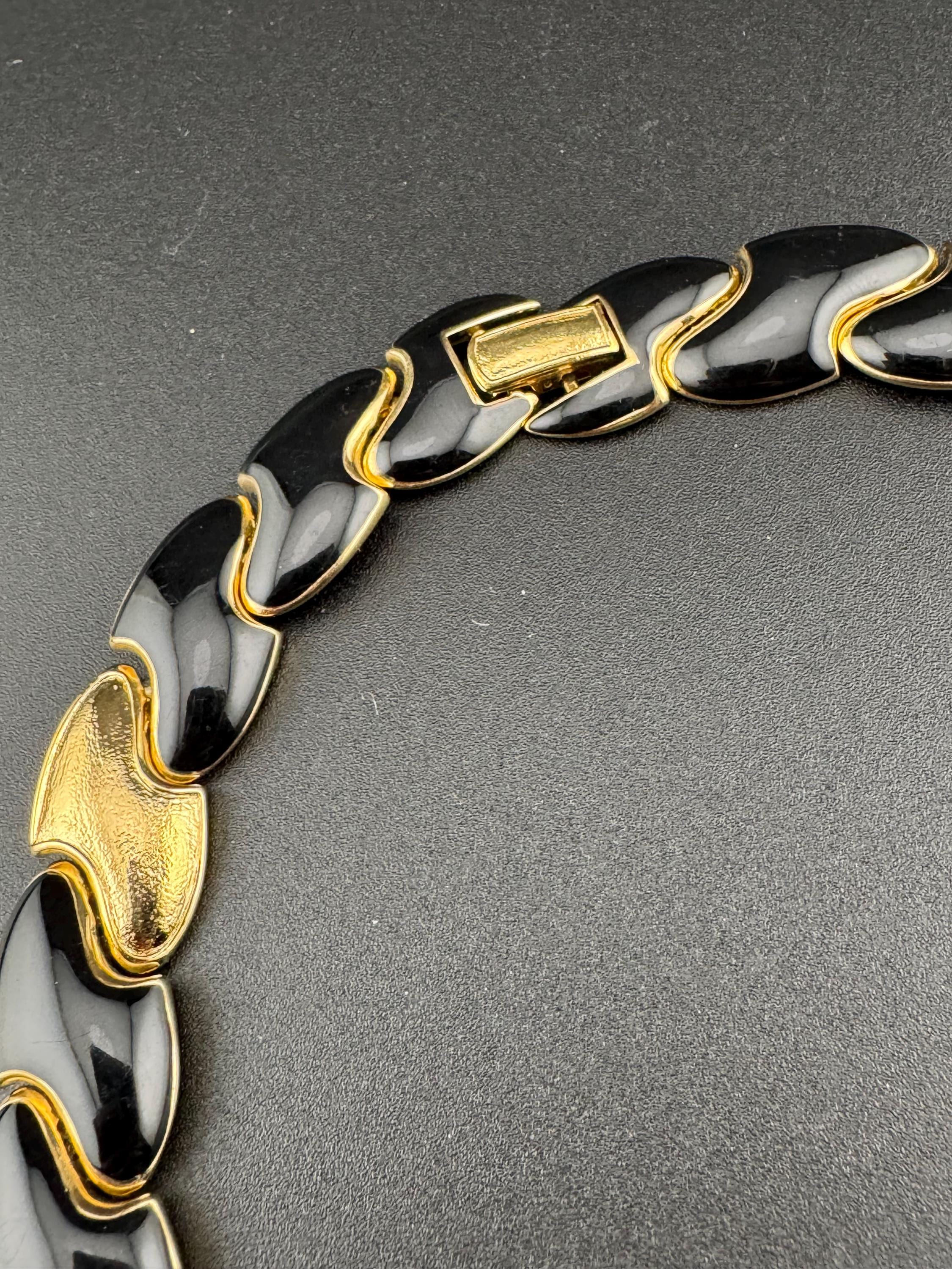 Retro gold tone and black enamel wide Chunky panel link necklace 43cm weighty