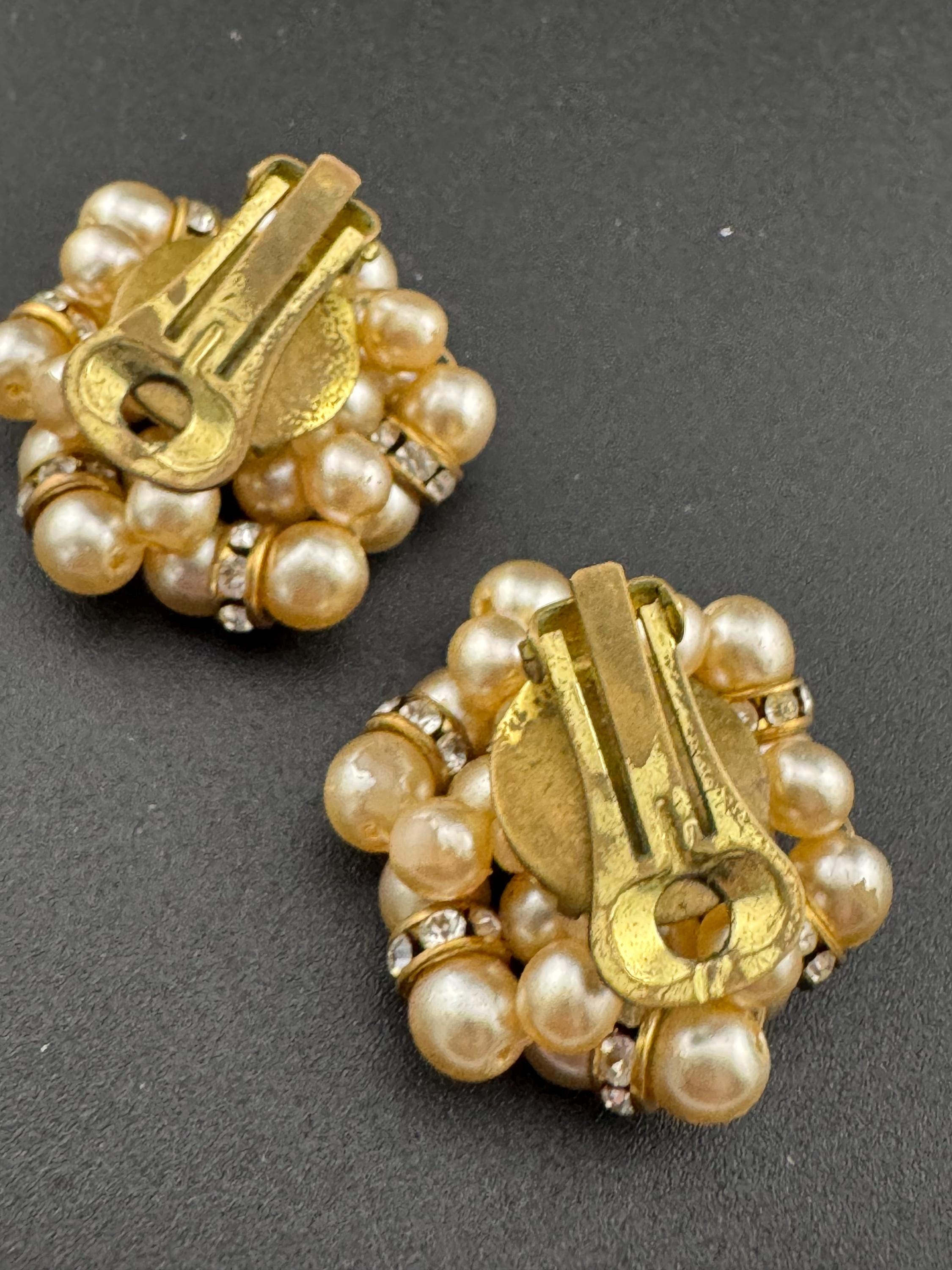 XL oversized 3cm round Vintage cluster faux Pearl diamanté Clip on Statement Earrings