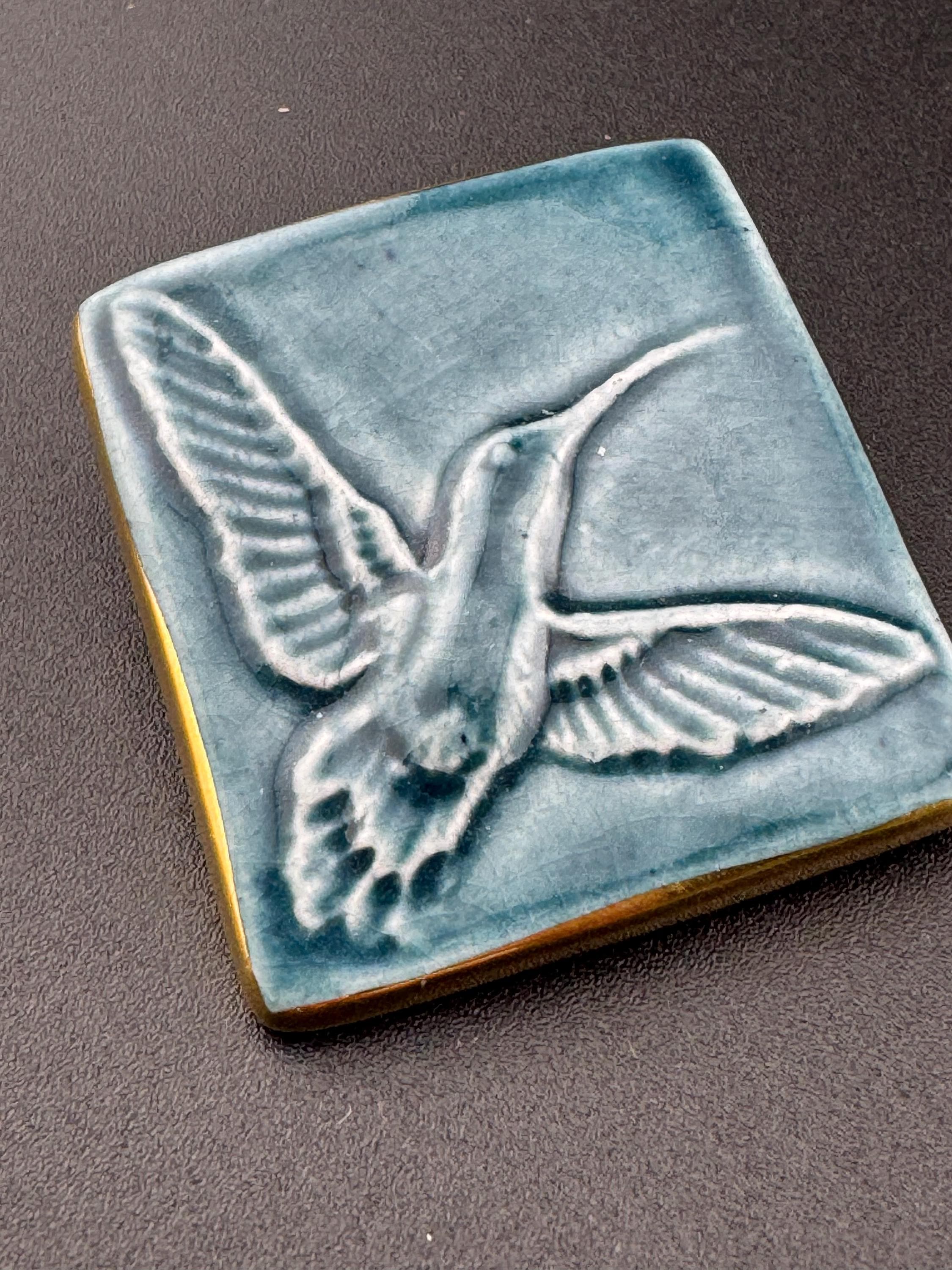 Vintage retro BOUCHET of jersey artisan blue gold kingfisher bird pottery brooch