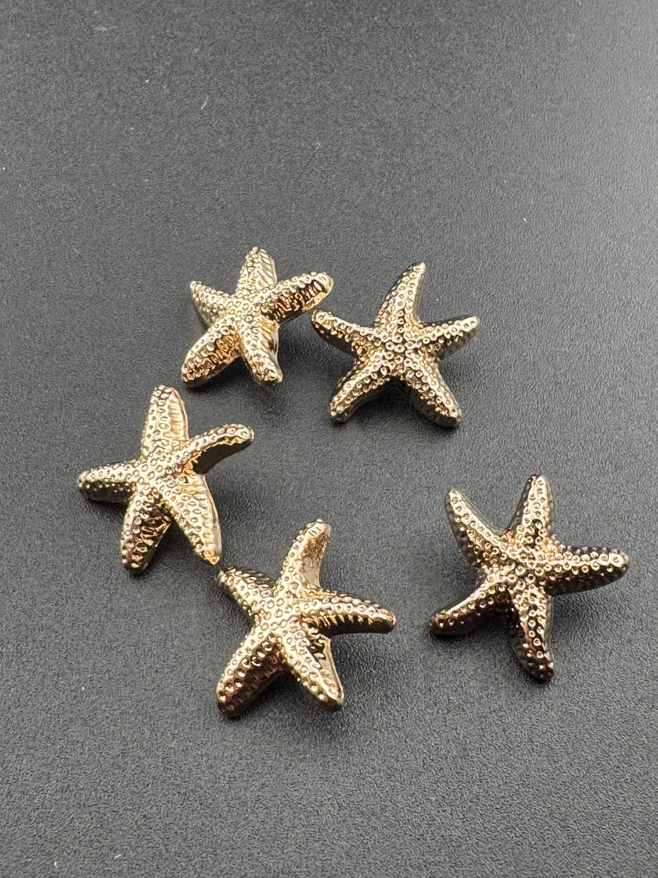 Pack of 5 20mm gold tone starfish buttons with metal shank nautical style