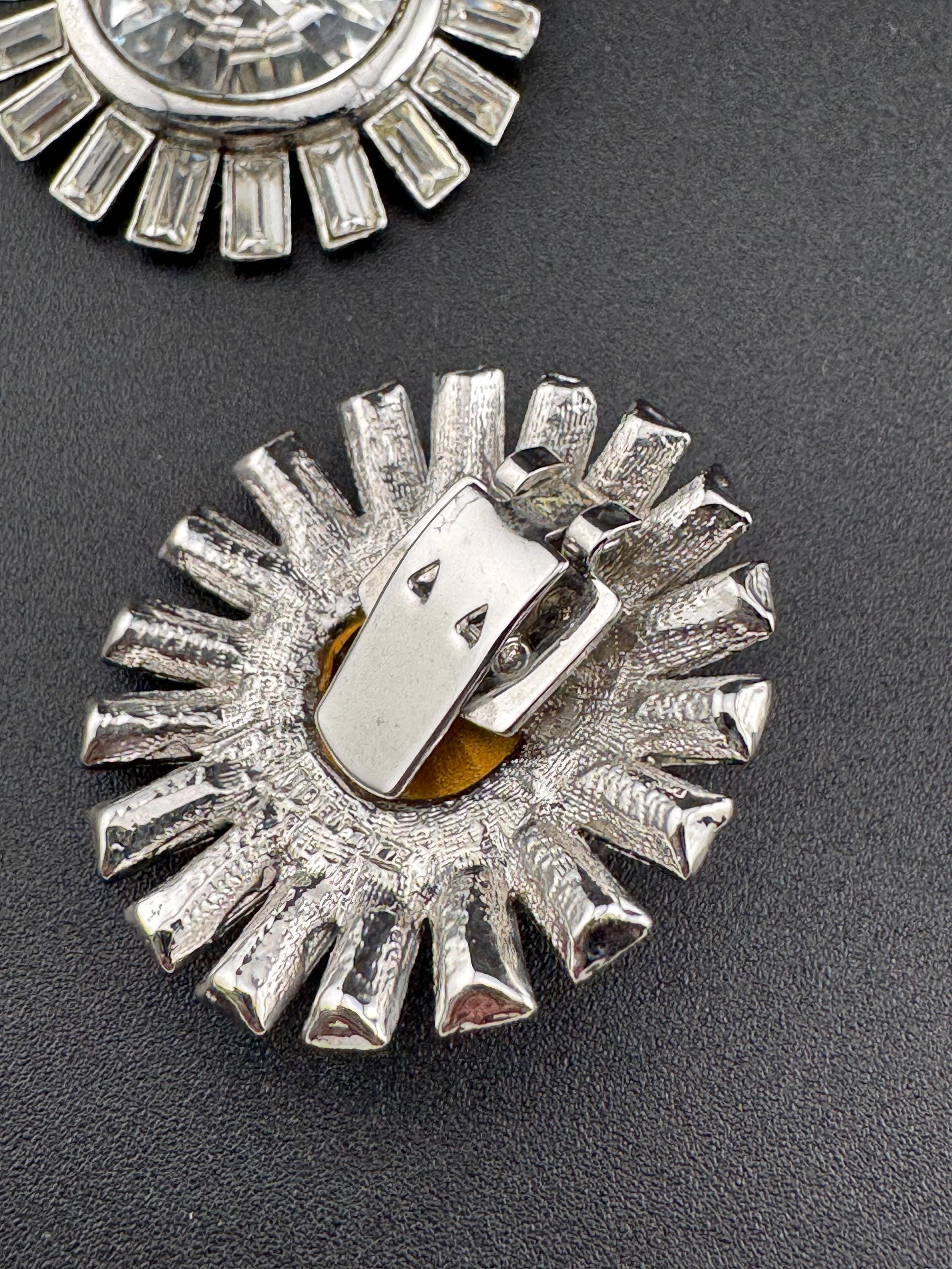 vintage Swarovski Rivoli Crystal rhinestone pair of silver tone shoe or dress clip clear Glass diamanté