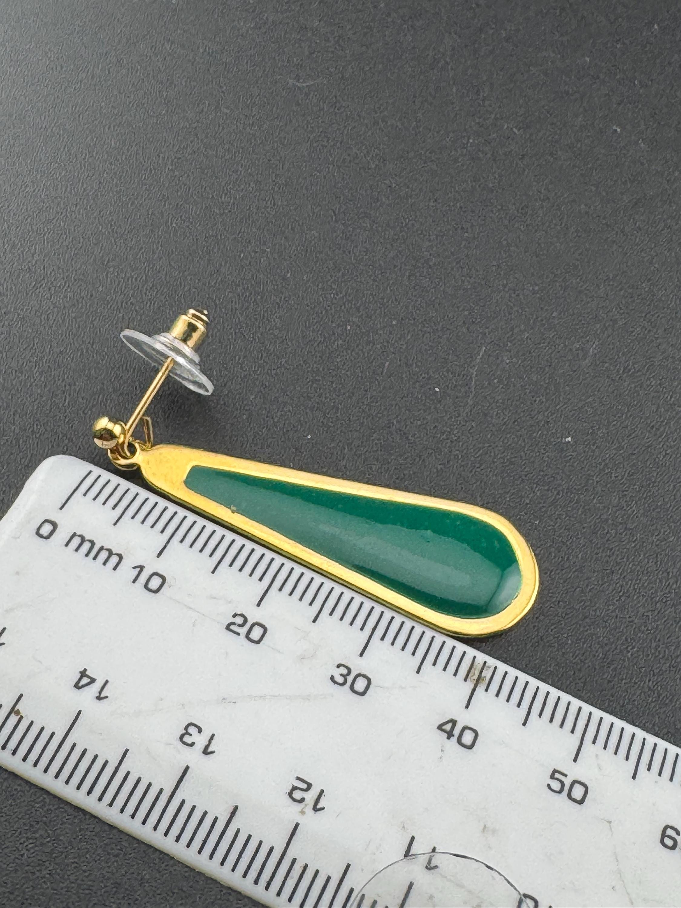 Vintage 80s teal green enamel gold tone dangly drop earrings for pierced ears unworn