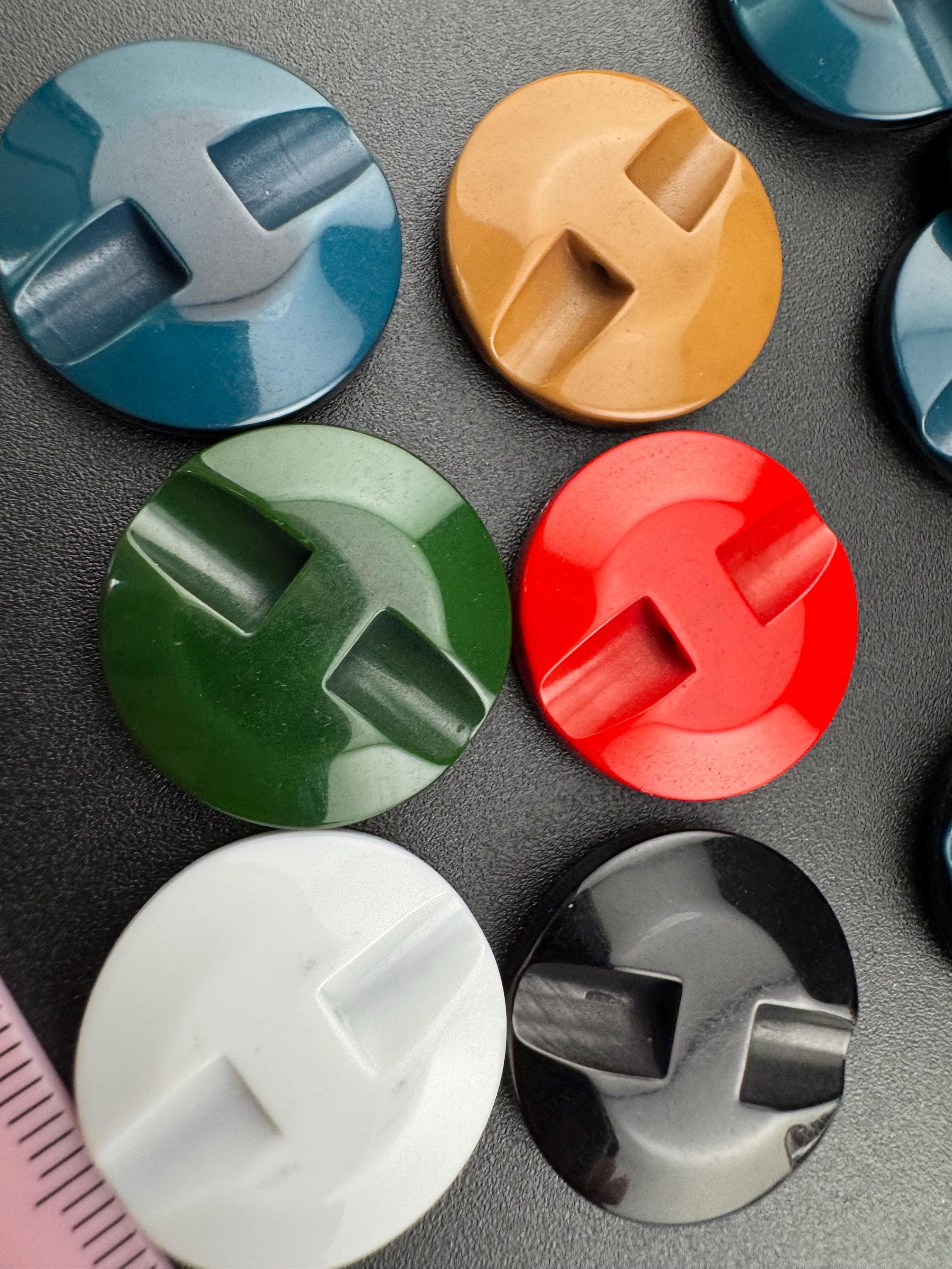Snake Print Plastic Buttons: 21mm Shimmering Craft Supplies