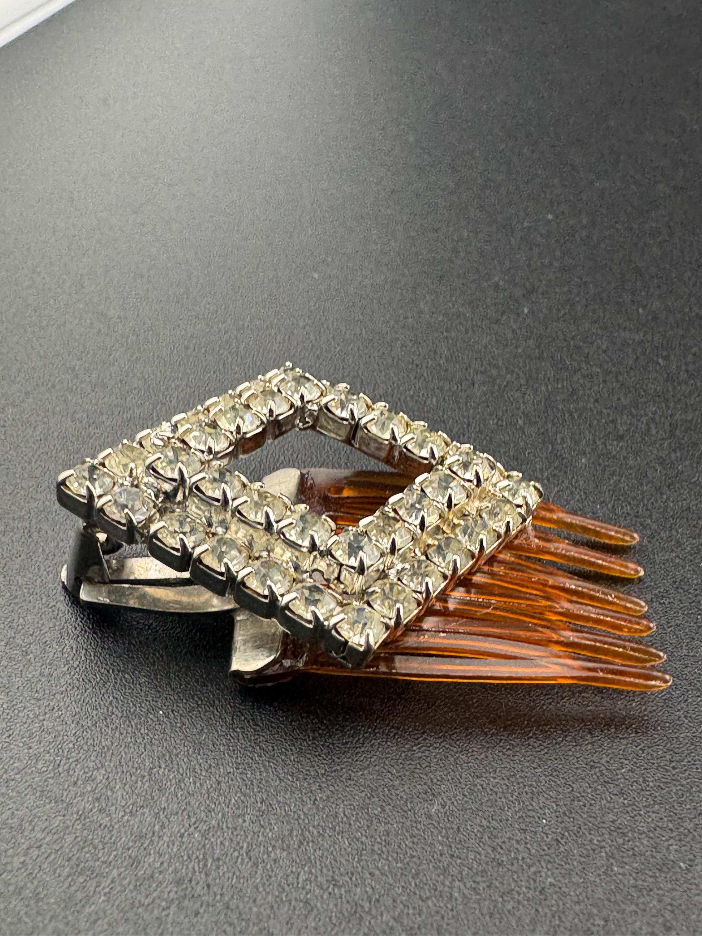 Small vintage Vintage Brown Celluloid  Diamanté Paste Hair comb