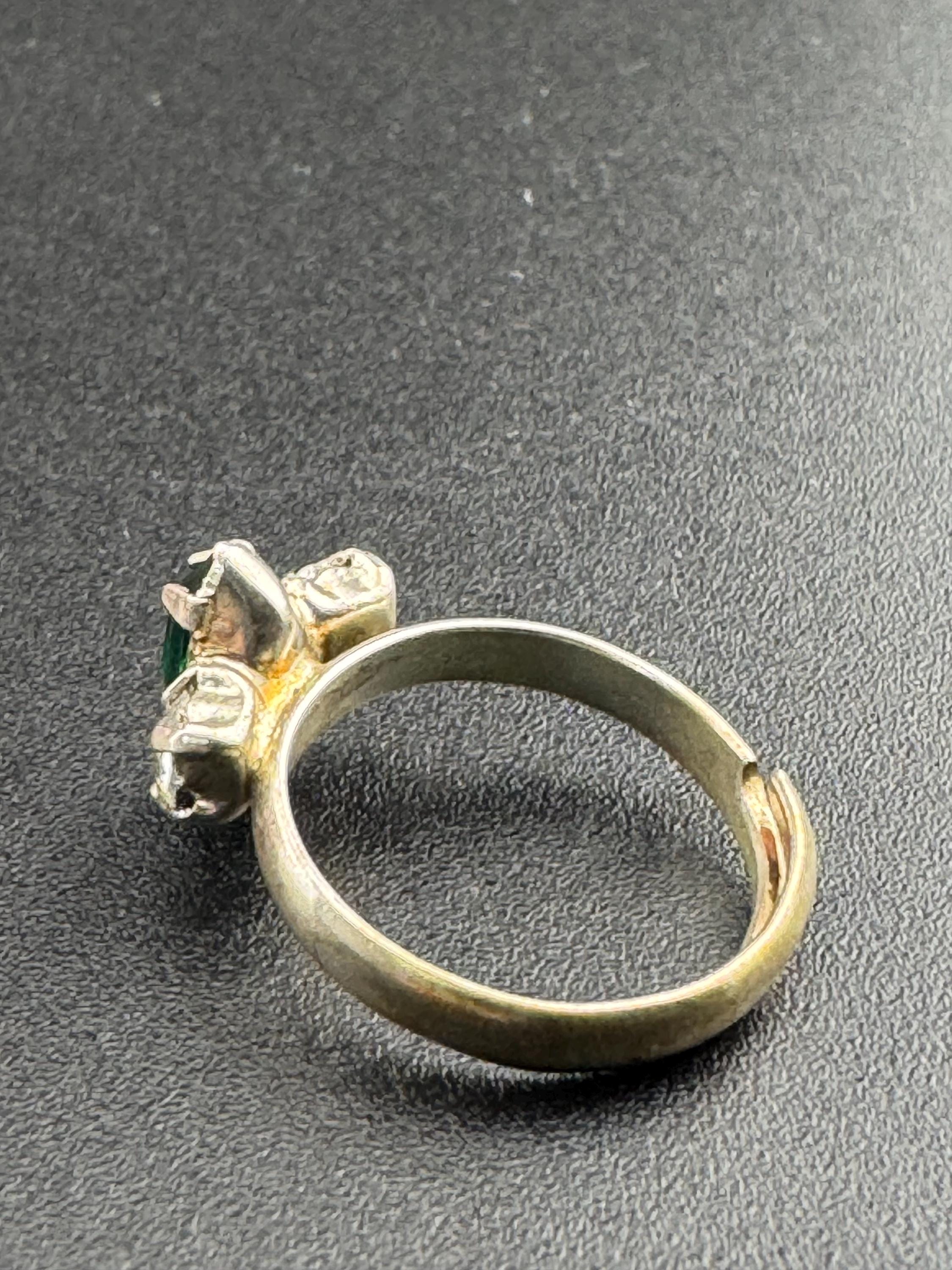 Emerald green glass diamanté vintage cluster dress ring gold tone Adjustable mid century