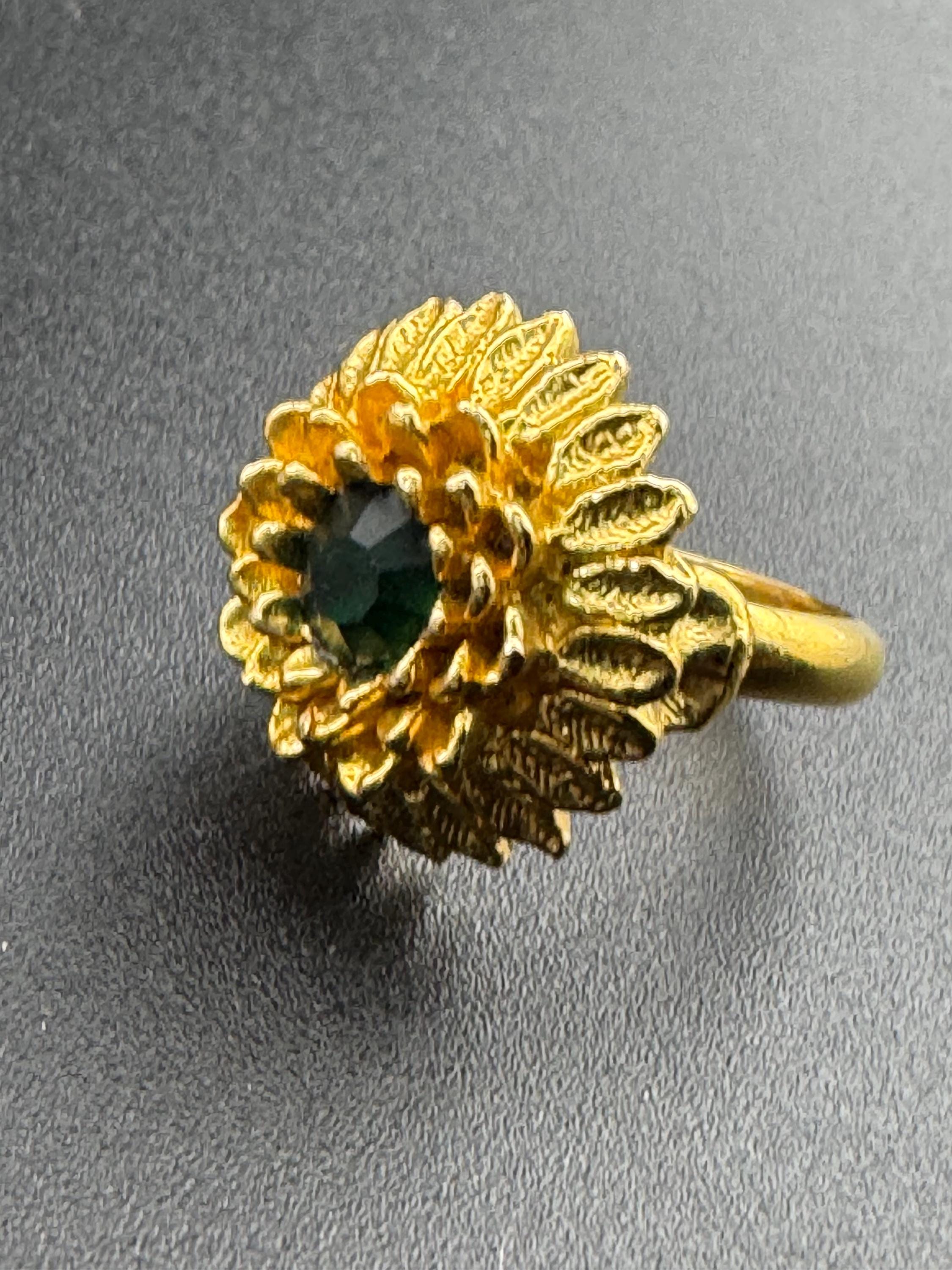 Dark Emerald green glass diamanté vintage cluster dress ring gold tone Adjustable mid century