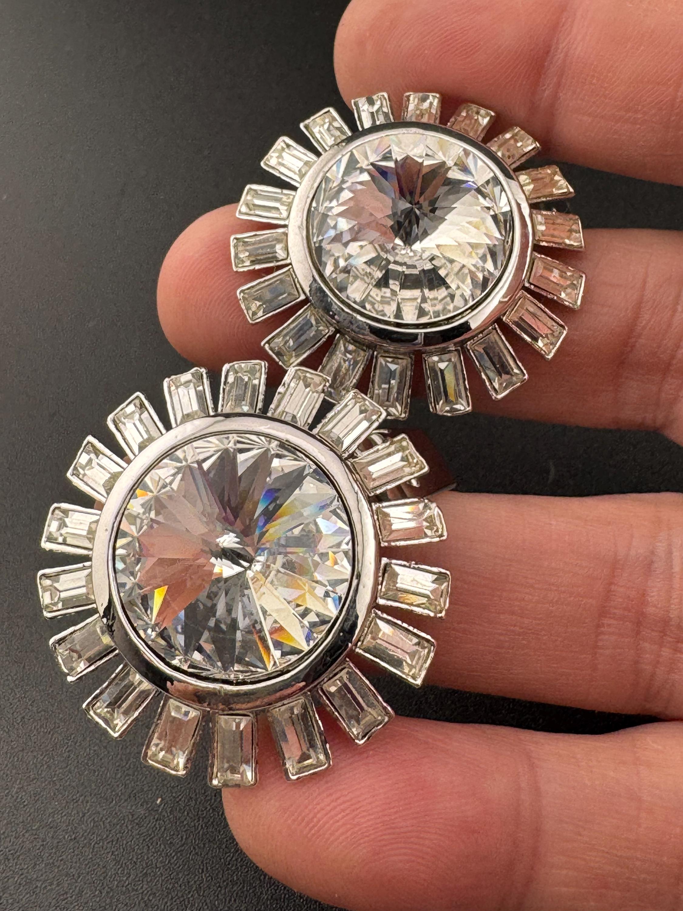 vintage Swarovski Rivoli Crystal rhinestone pair of silver tone shoe or dress clip clear Glass diamanté