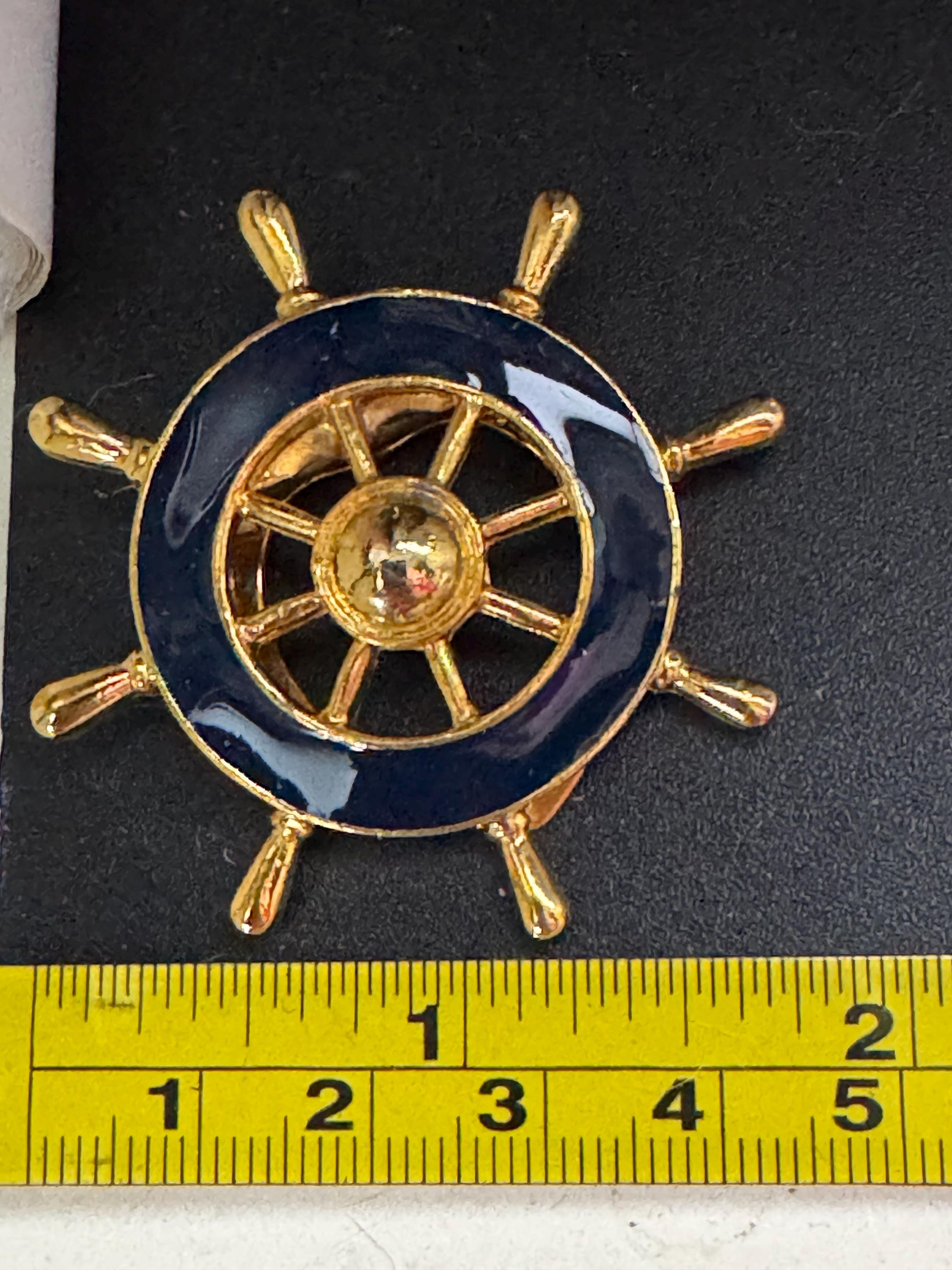 True vintage navy blue enamel gold plated nautical ships wheel Scarf Clip ring old shop stock