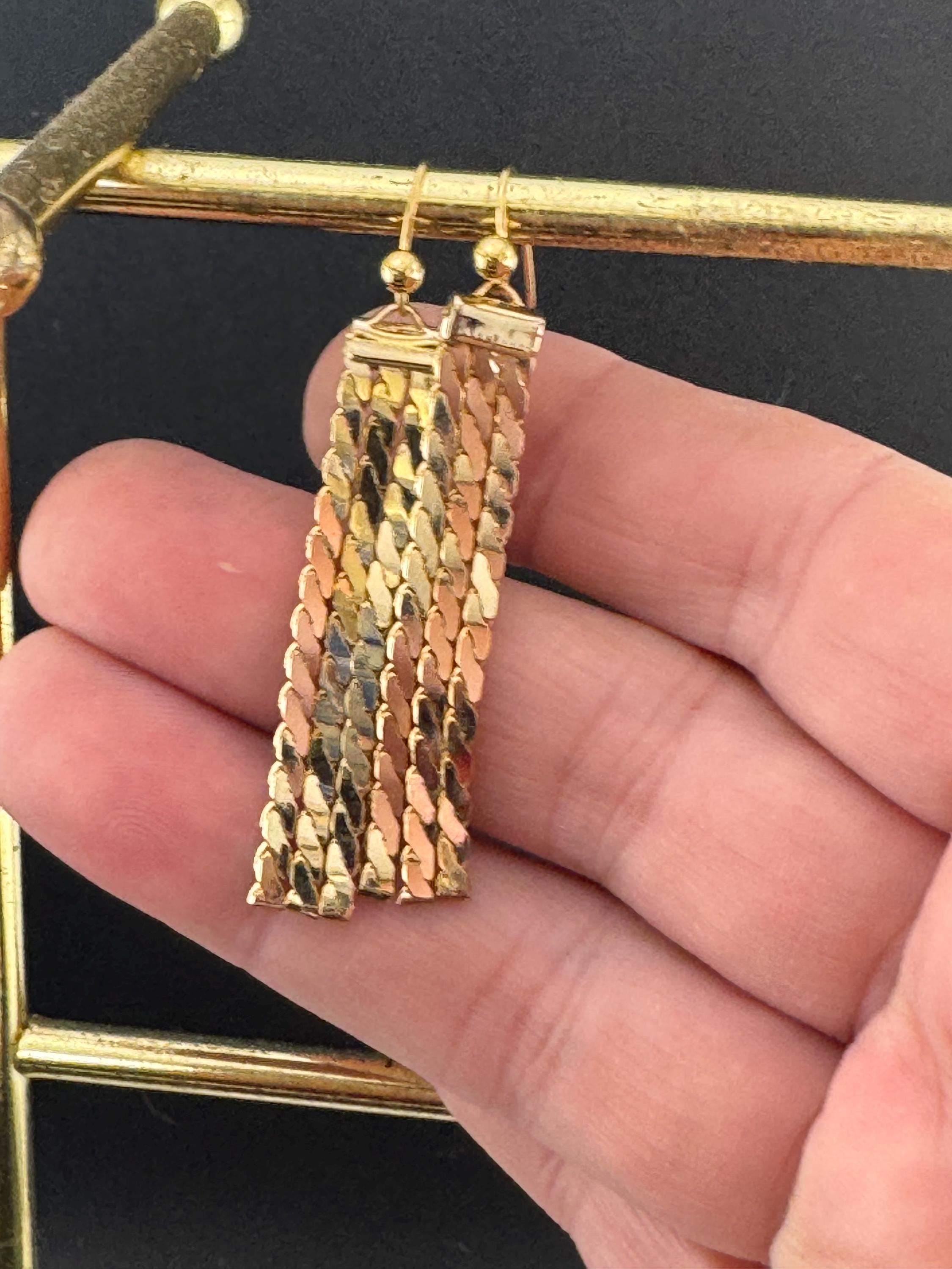 Vintage serpentine chain tassel drop dangly earrings, gold plated