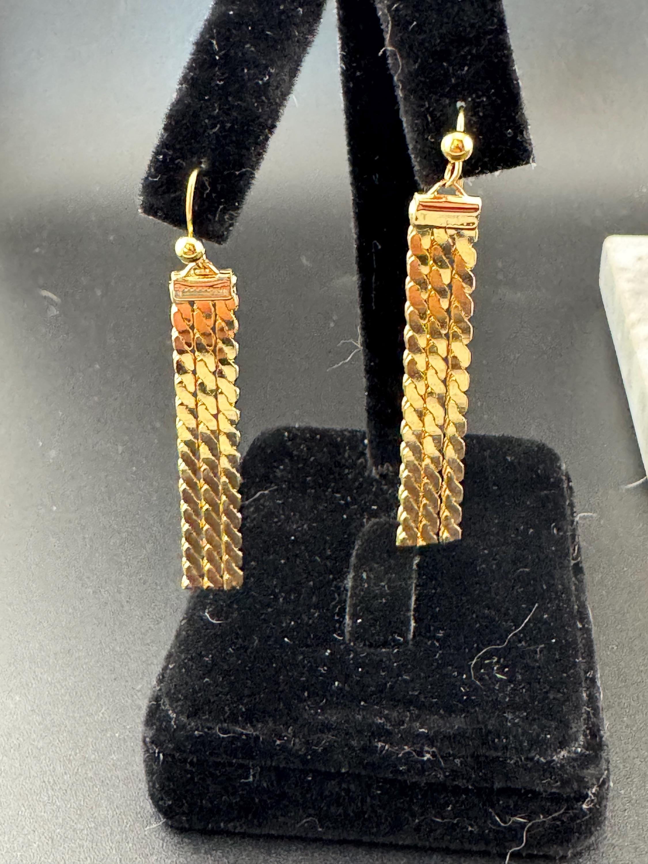 Vintage serpentine chain tassel drop dangly earrings, gold plated