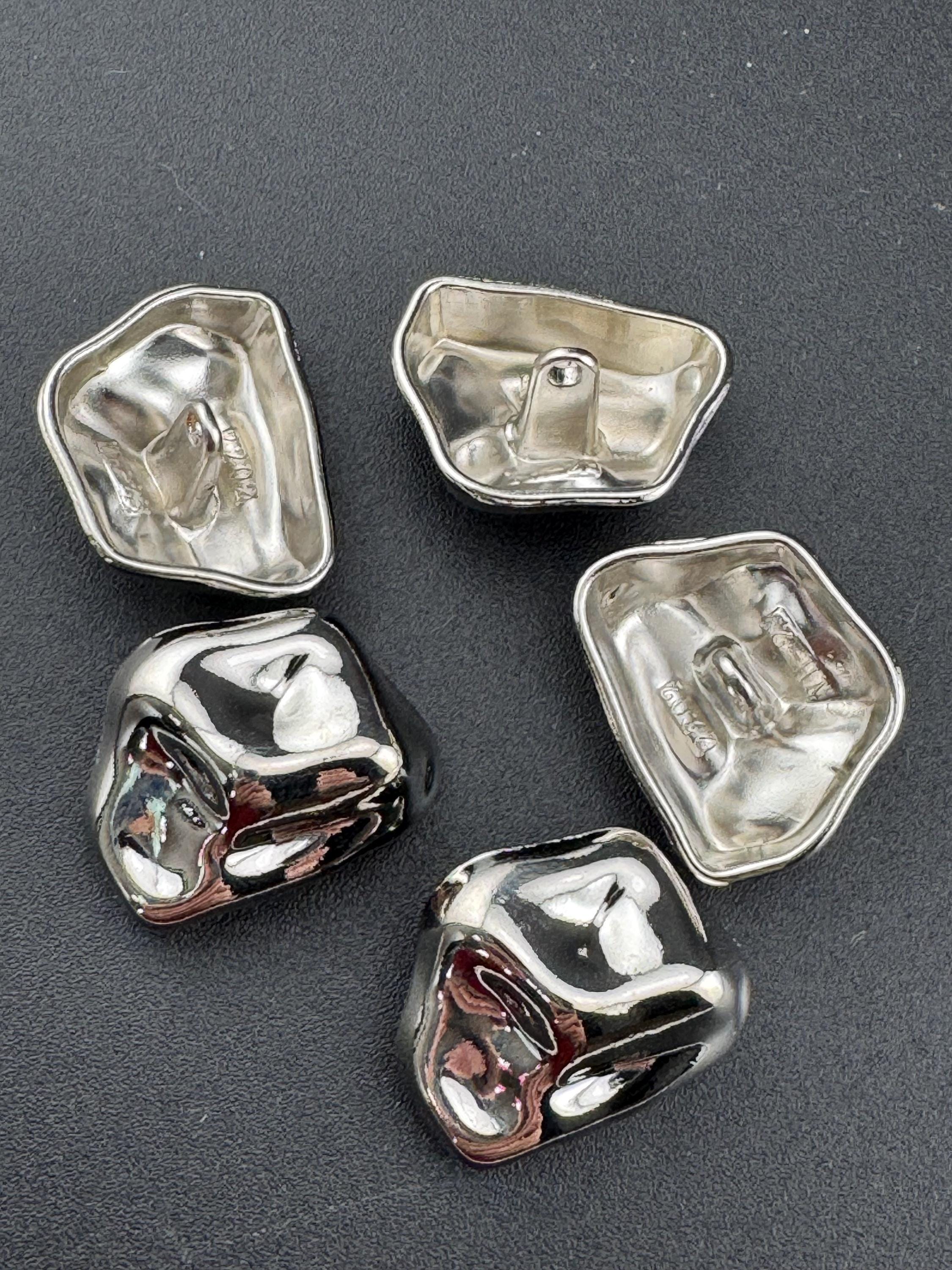 23mm silver tone irregular rectangular shaped metal buttons 5 pack