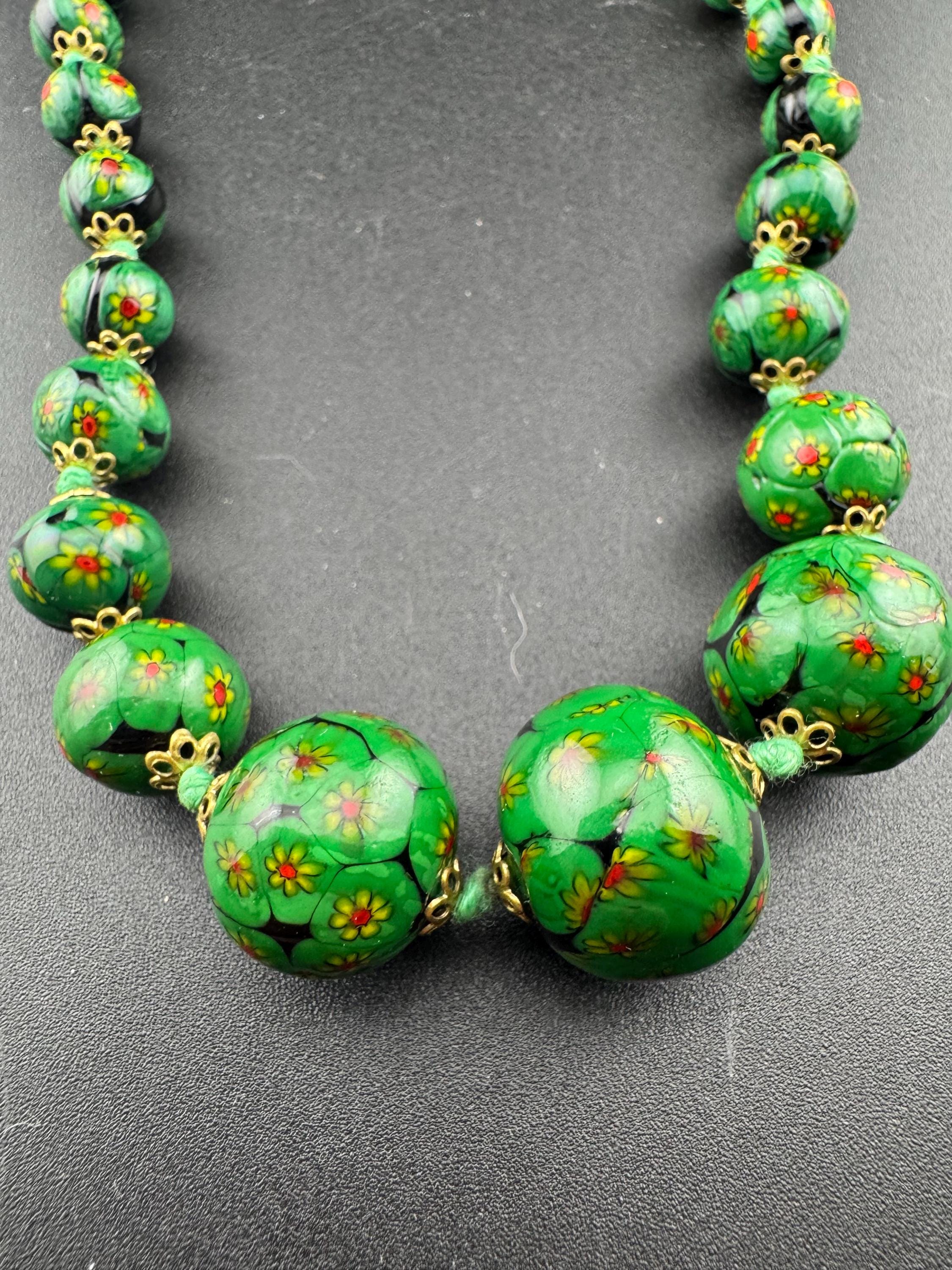 1970s dark green painted art glass or ceramic beaded long necklace with unusual magnetic clasp