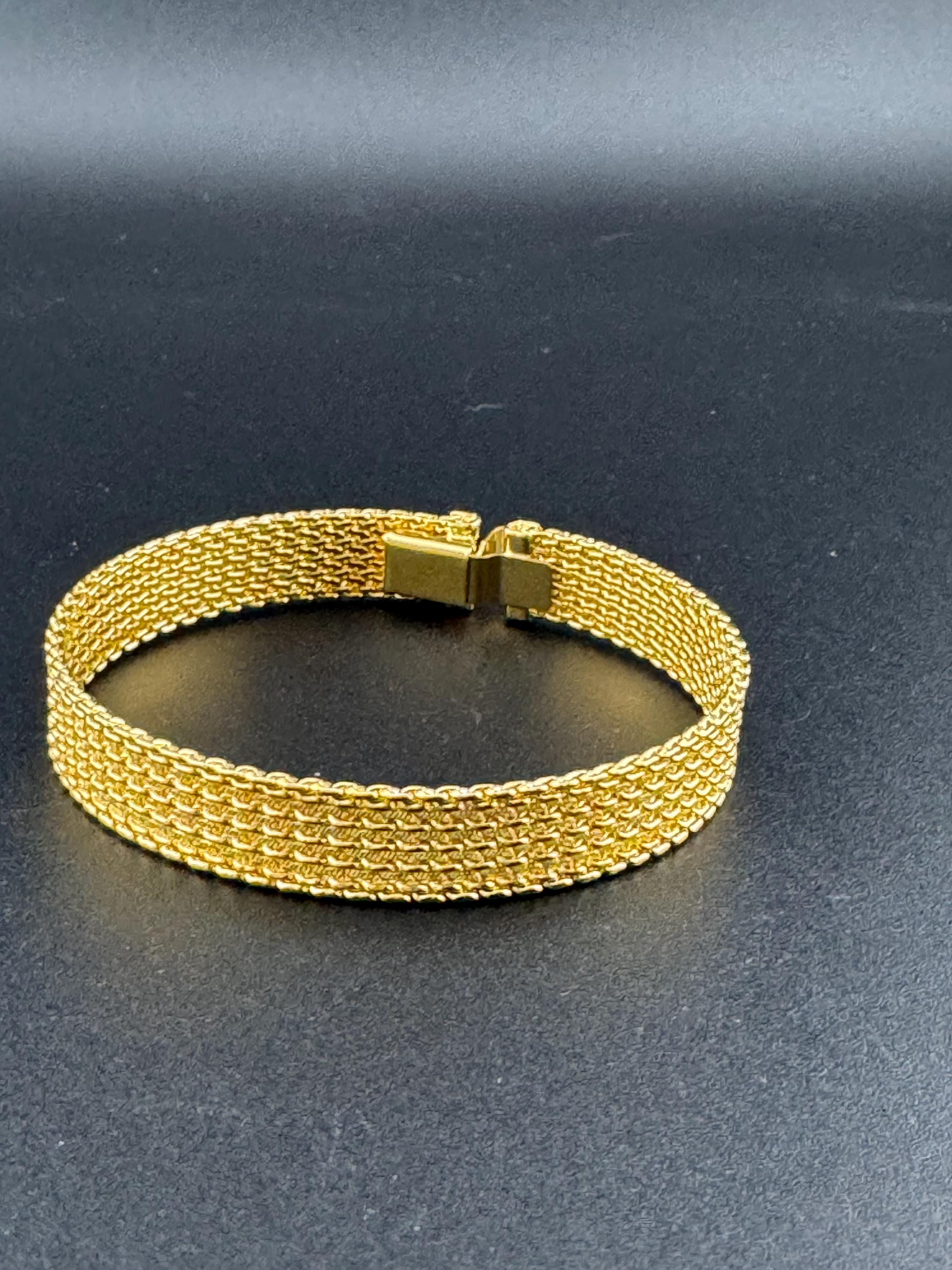Vintage gold plated modernist slim flat textured mesh bangle bracelet 19cm x 1cm