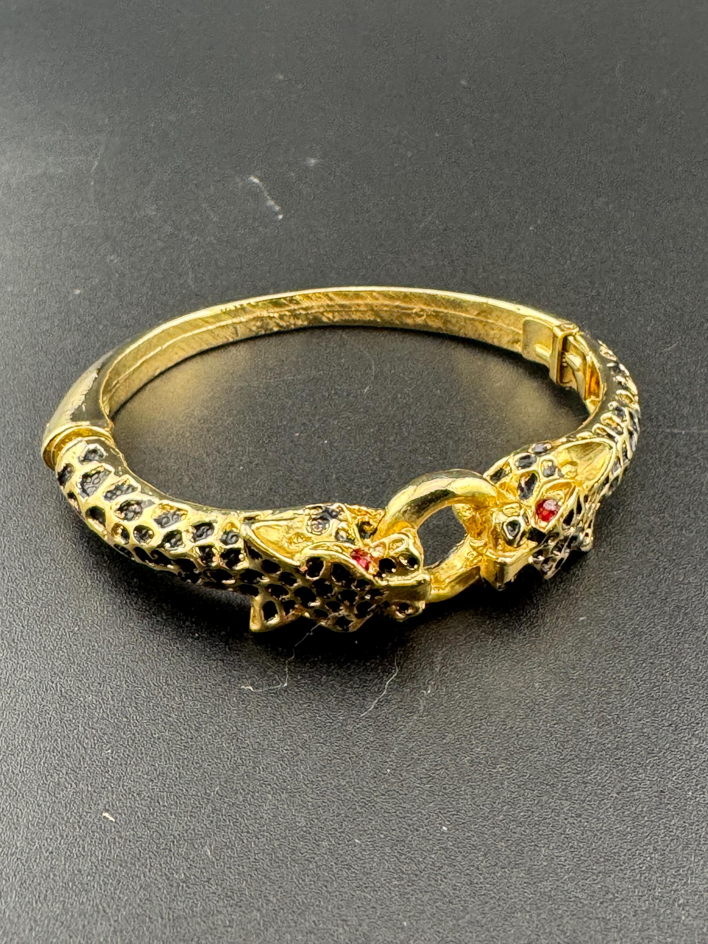 80s BIG CAT diamanté clamper bangle hinged rhinestone crystal bracelet tiger panther gold tone vintage