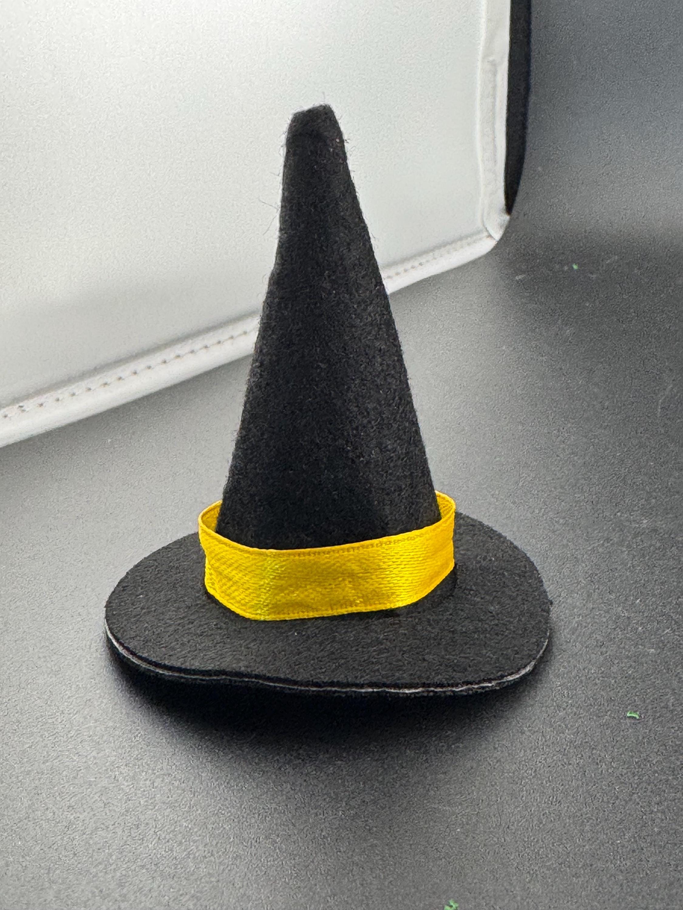 Miniature black felt witches hat Halloween cake topper decoration scenery dolls