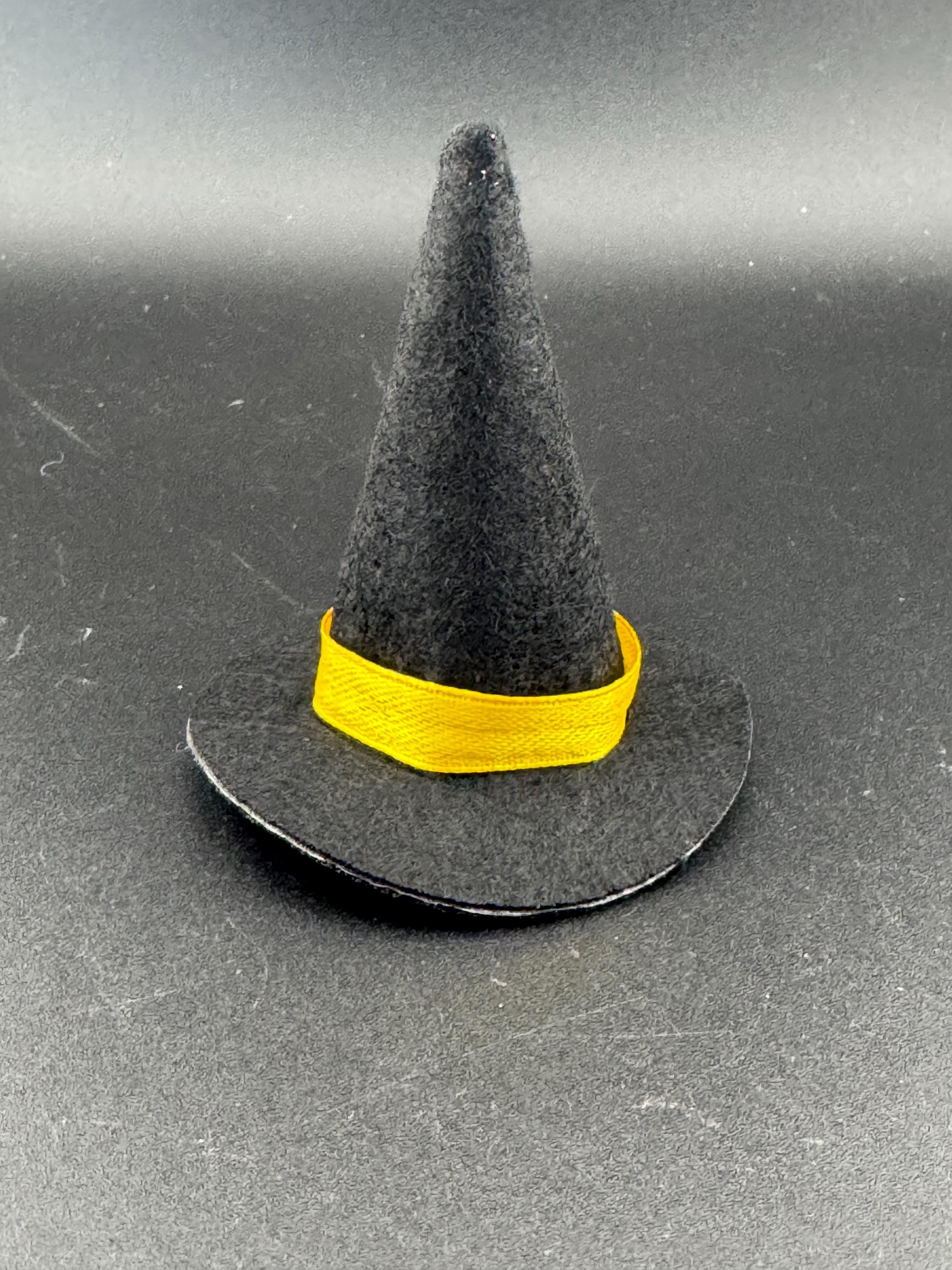 Miniature black felt witches hat Halloween cake topper decoration scenery dolls