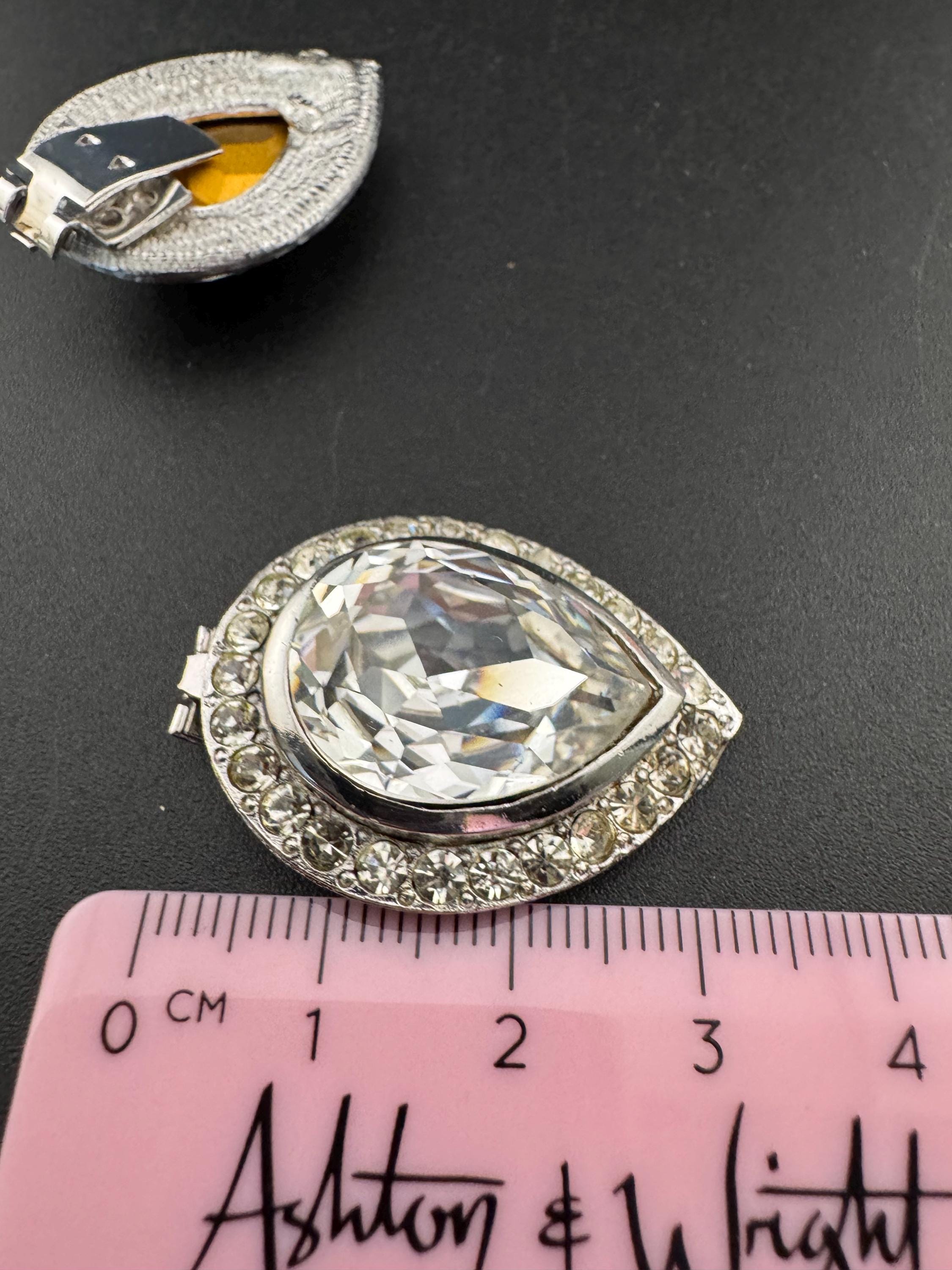 French Bluette Pair of vintage teardrop shoe Clips made with vintage clear Swarovski Crystal, Art Deco Style