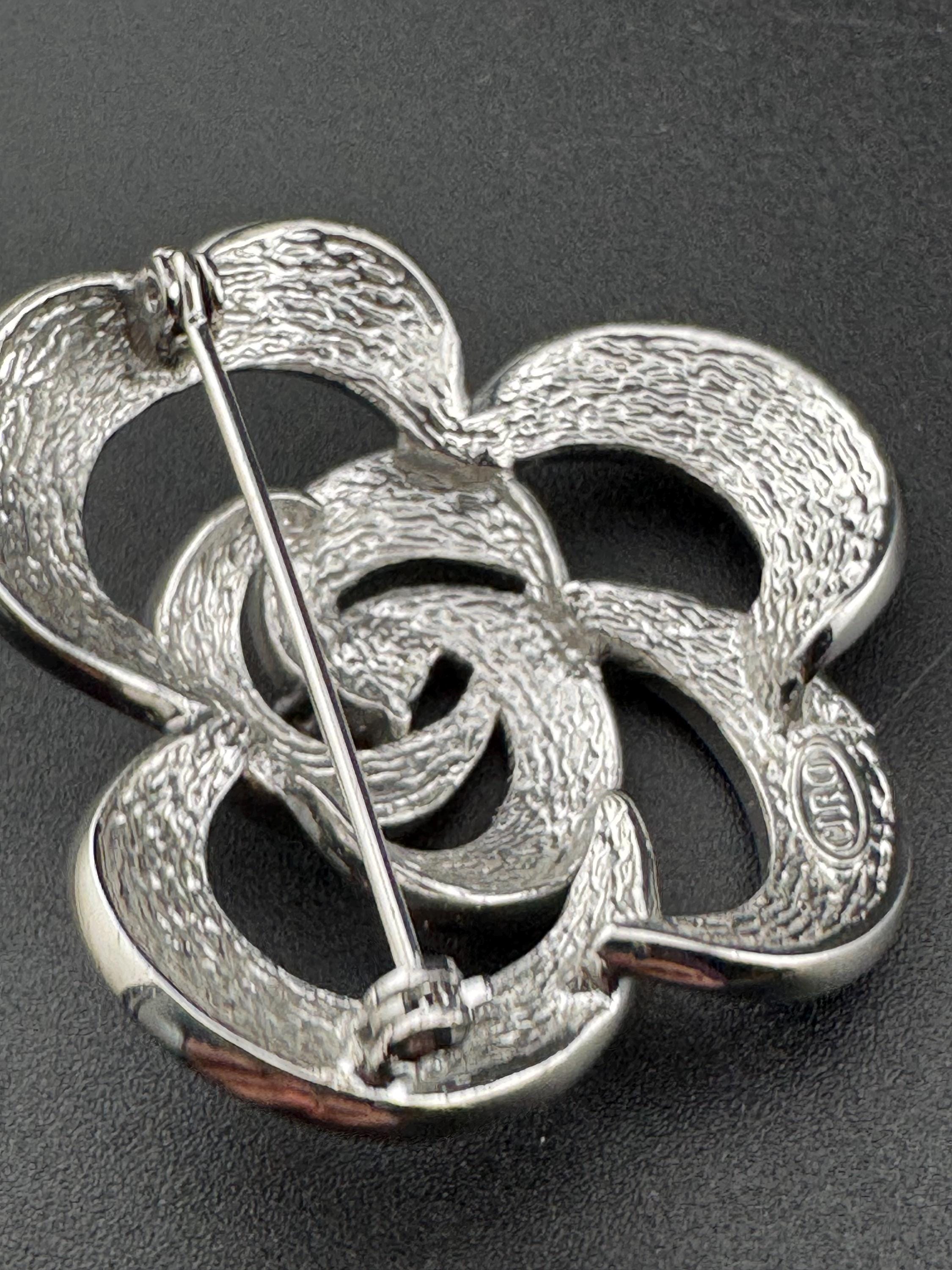 Signed CIRO Vintage clear rhinestone paste diamanté silver tone large floral flower brooch