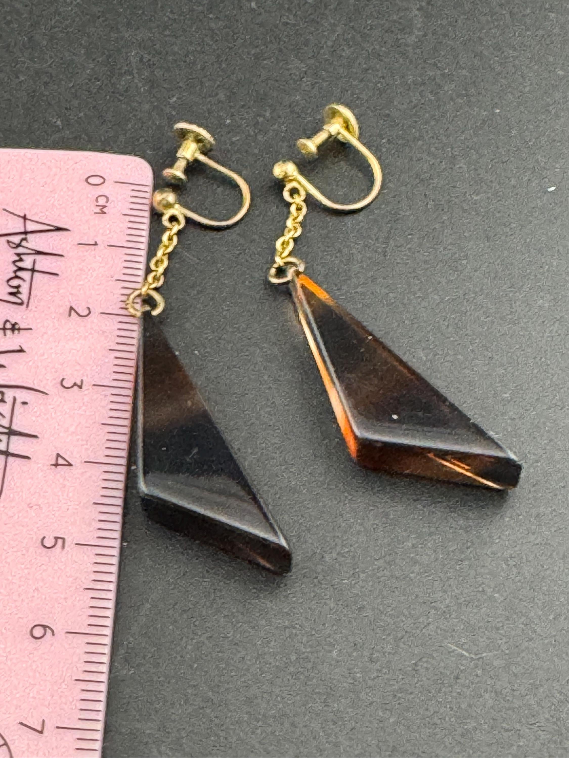 Stamped silver gilt metal faux tortoiseshell triangular long drop gold tone clip on screw back earrings