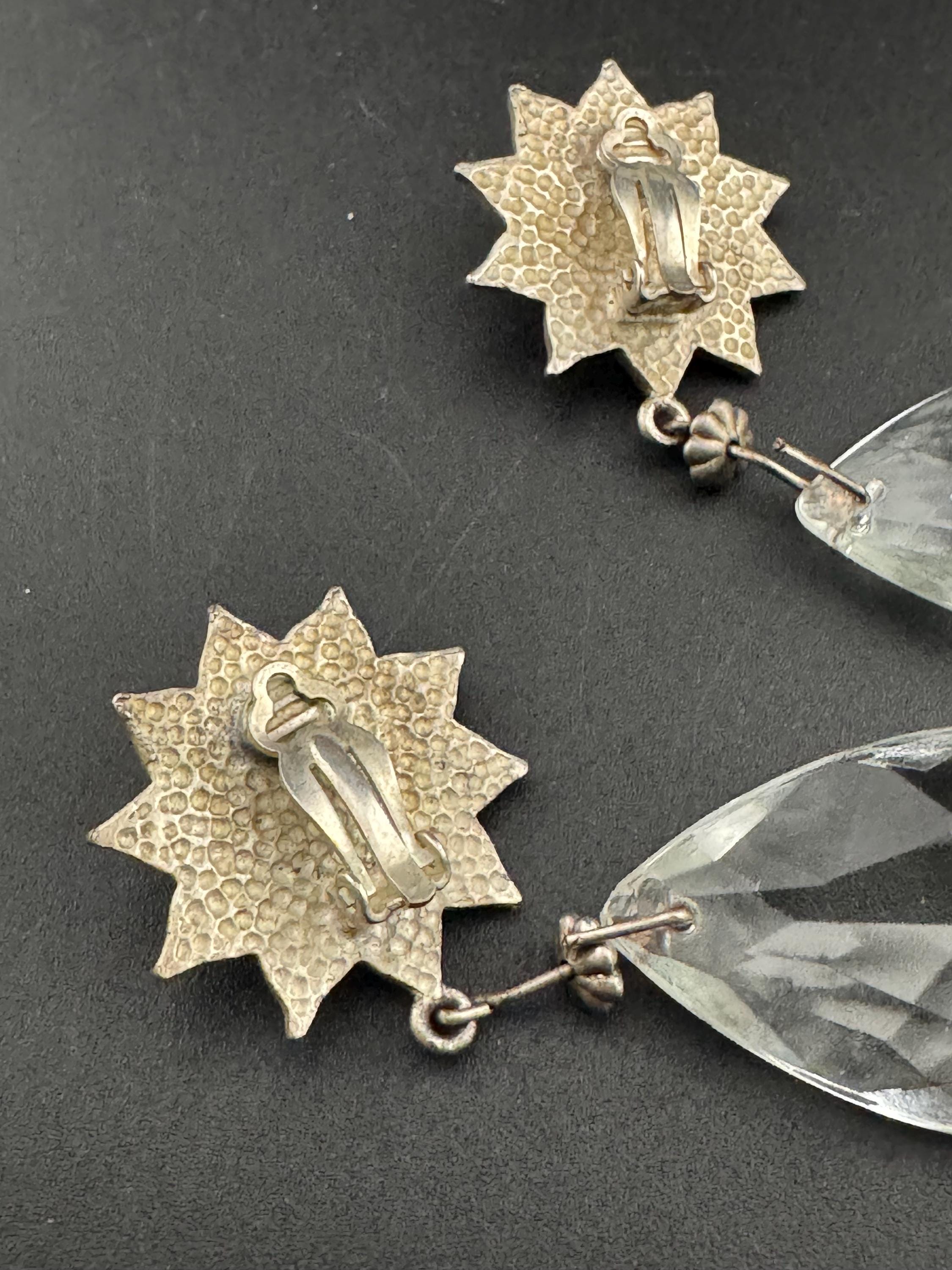 vintage oversized 7cm Silver tone star and clear plastic crystal long teardrop clip on dangly drop earrings