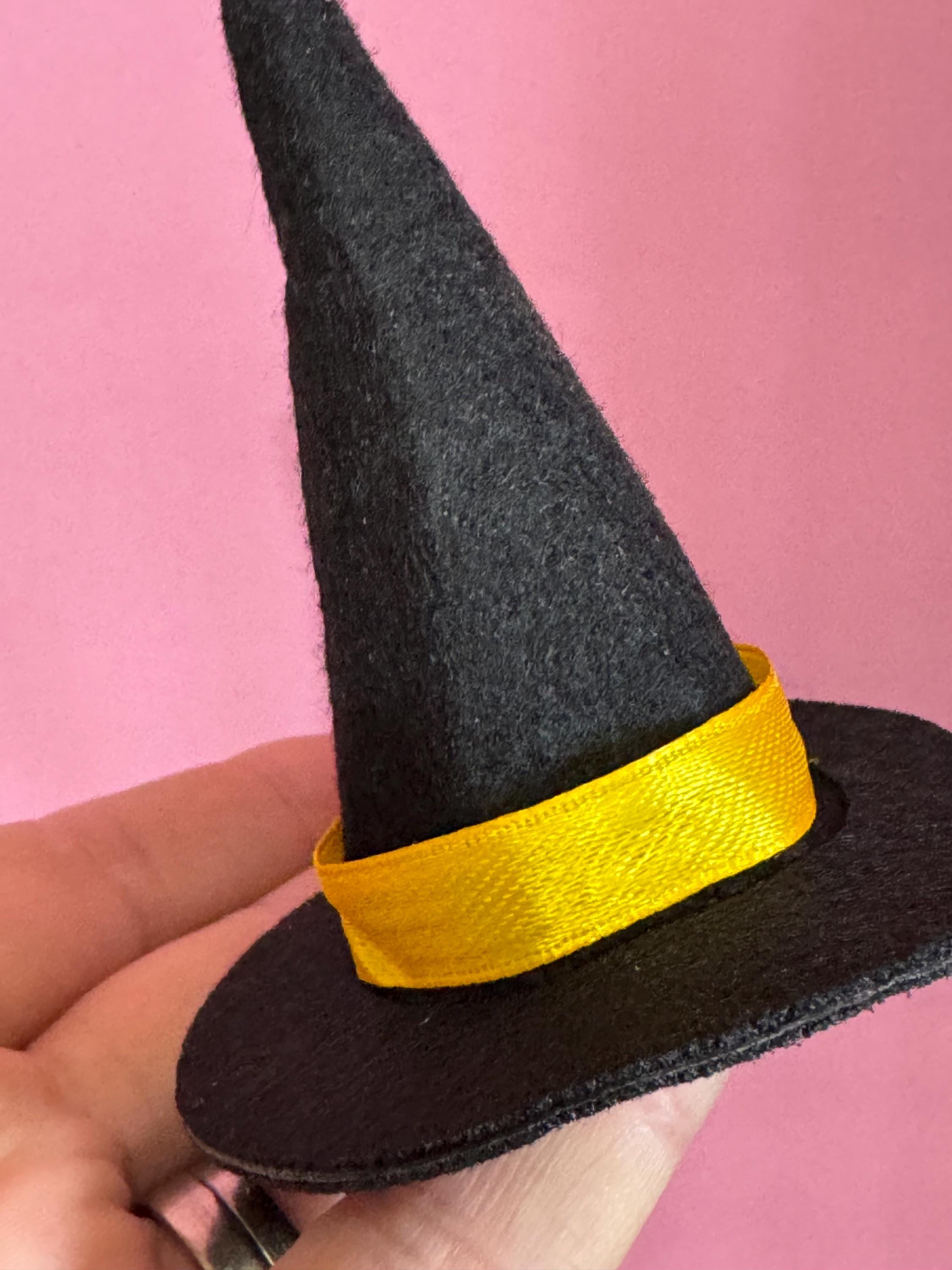 Miniature black felt witches hat Halloween cake topper decoration scenery dolls