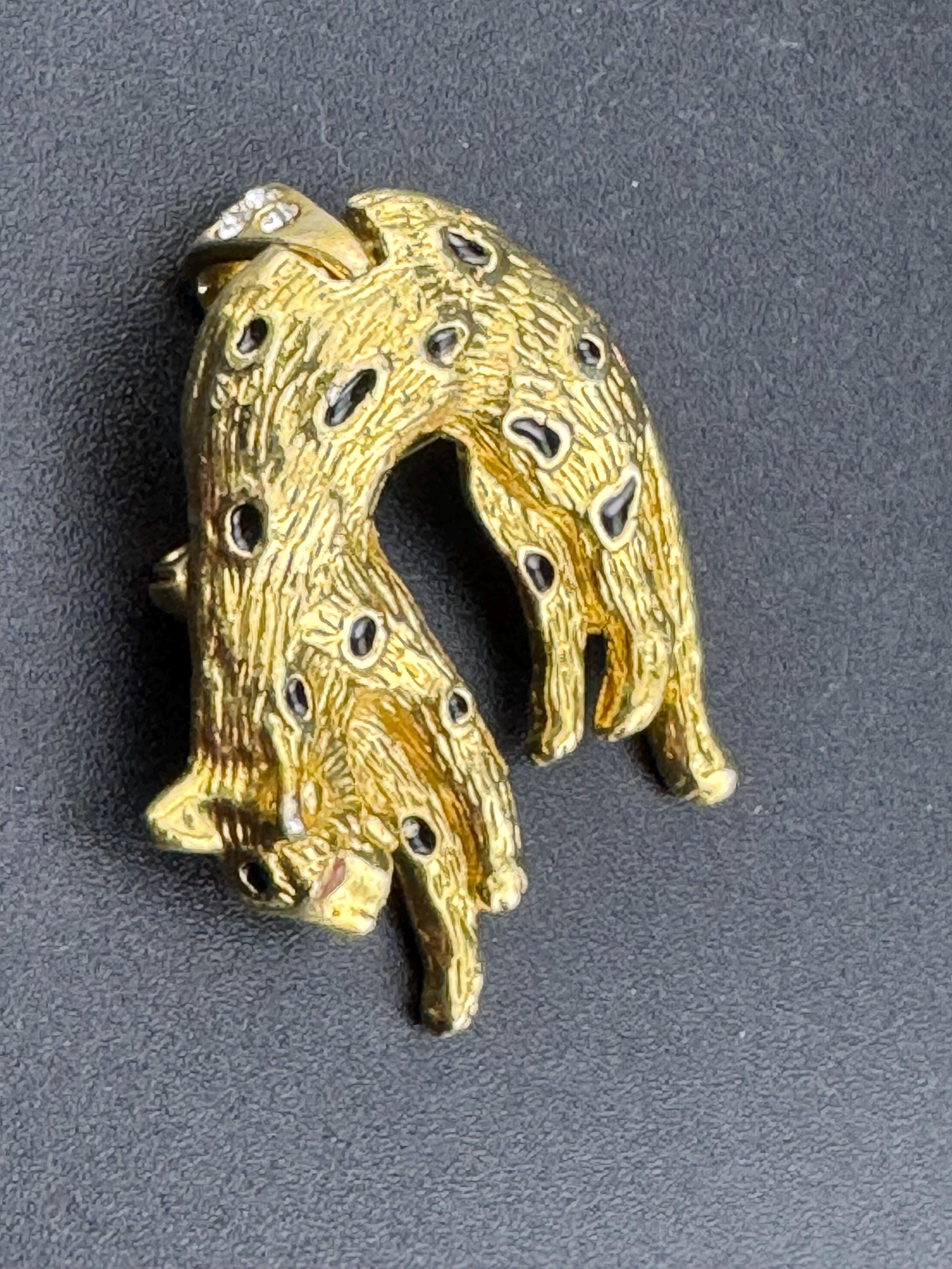 Black enamel Big Cat spotty leopard combination brooch and pendant , gold tone, vintage