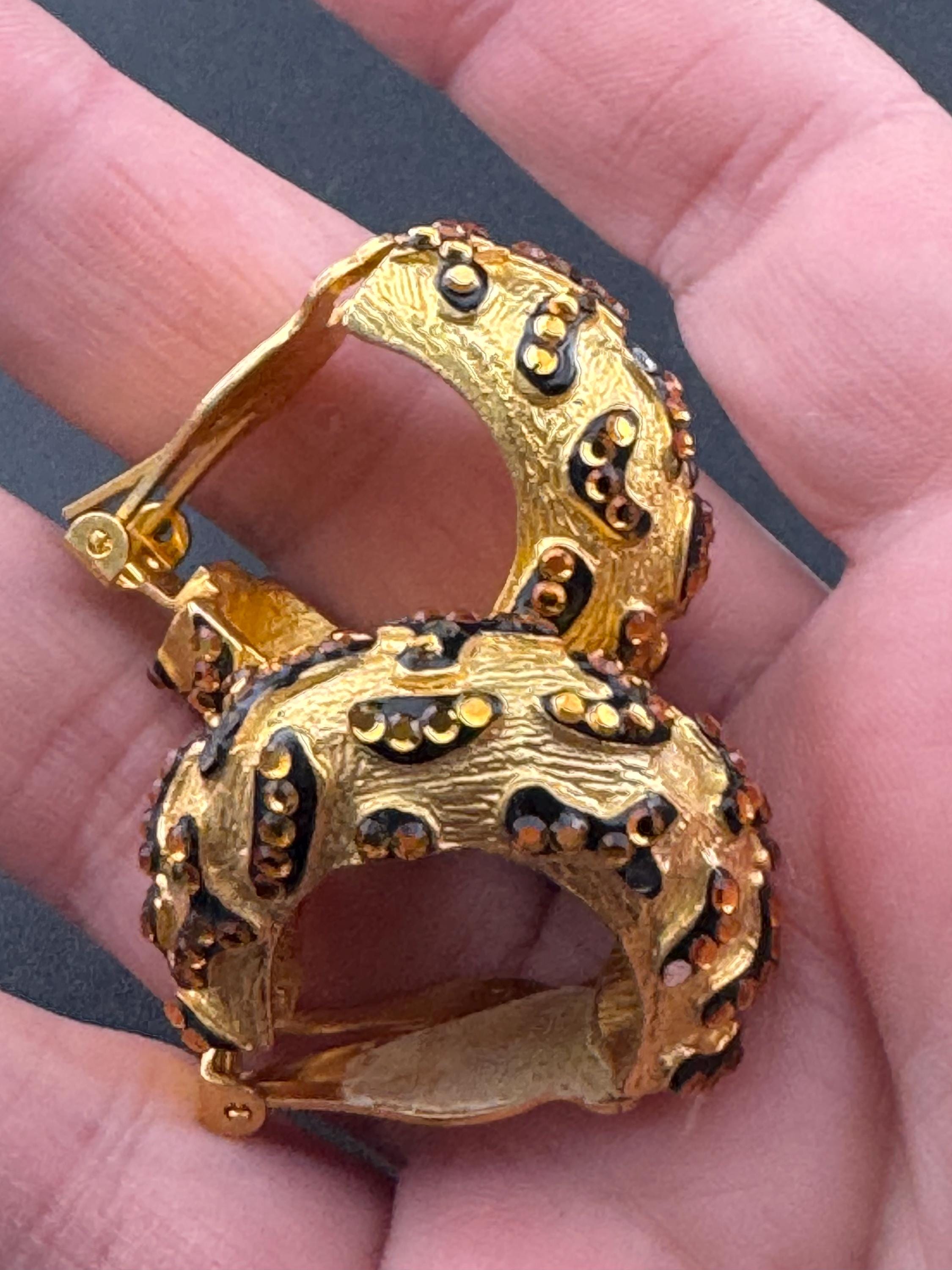 Retro Matt gold tone leopard print crystal diamanté half hoop clip on earrings
