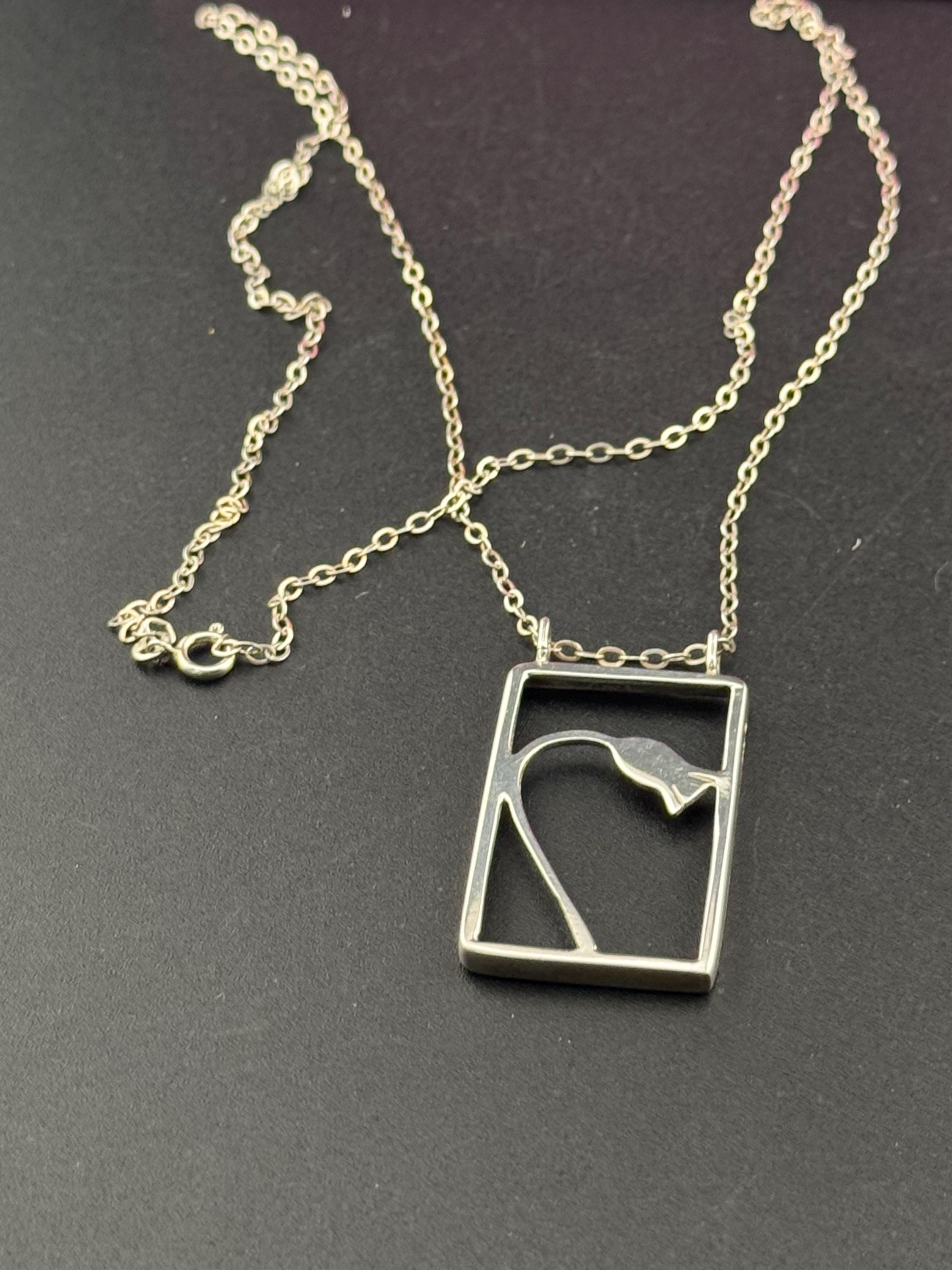 Vintage snowdrop Scottish thistle 925 Sterling Silver modernist flower pendant necklace on 60cm chain TB letter D