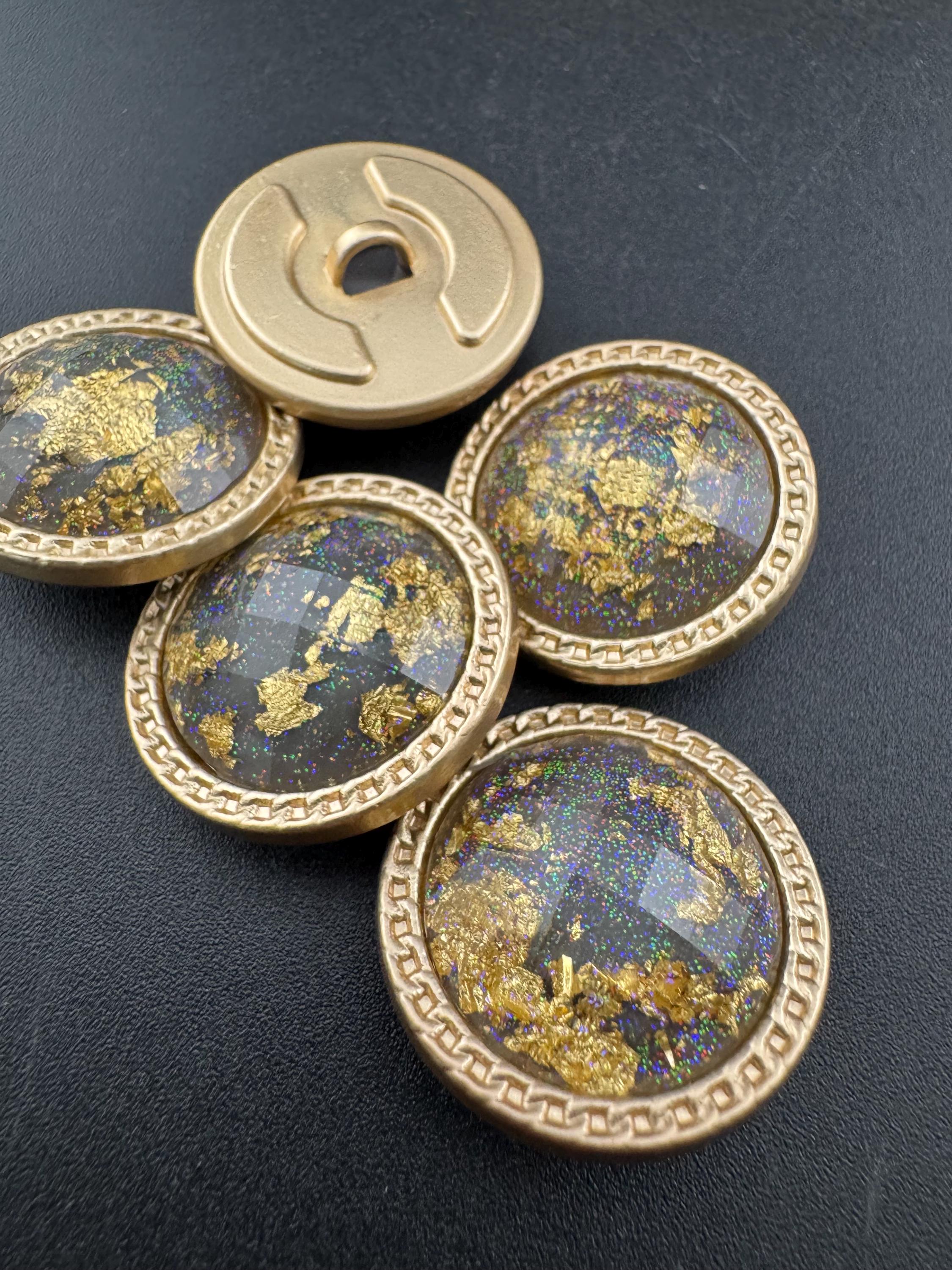 Glitter Nebula Acrylic Buttons: Matte Gold, Designer Sewing (5-Pack 25mm)