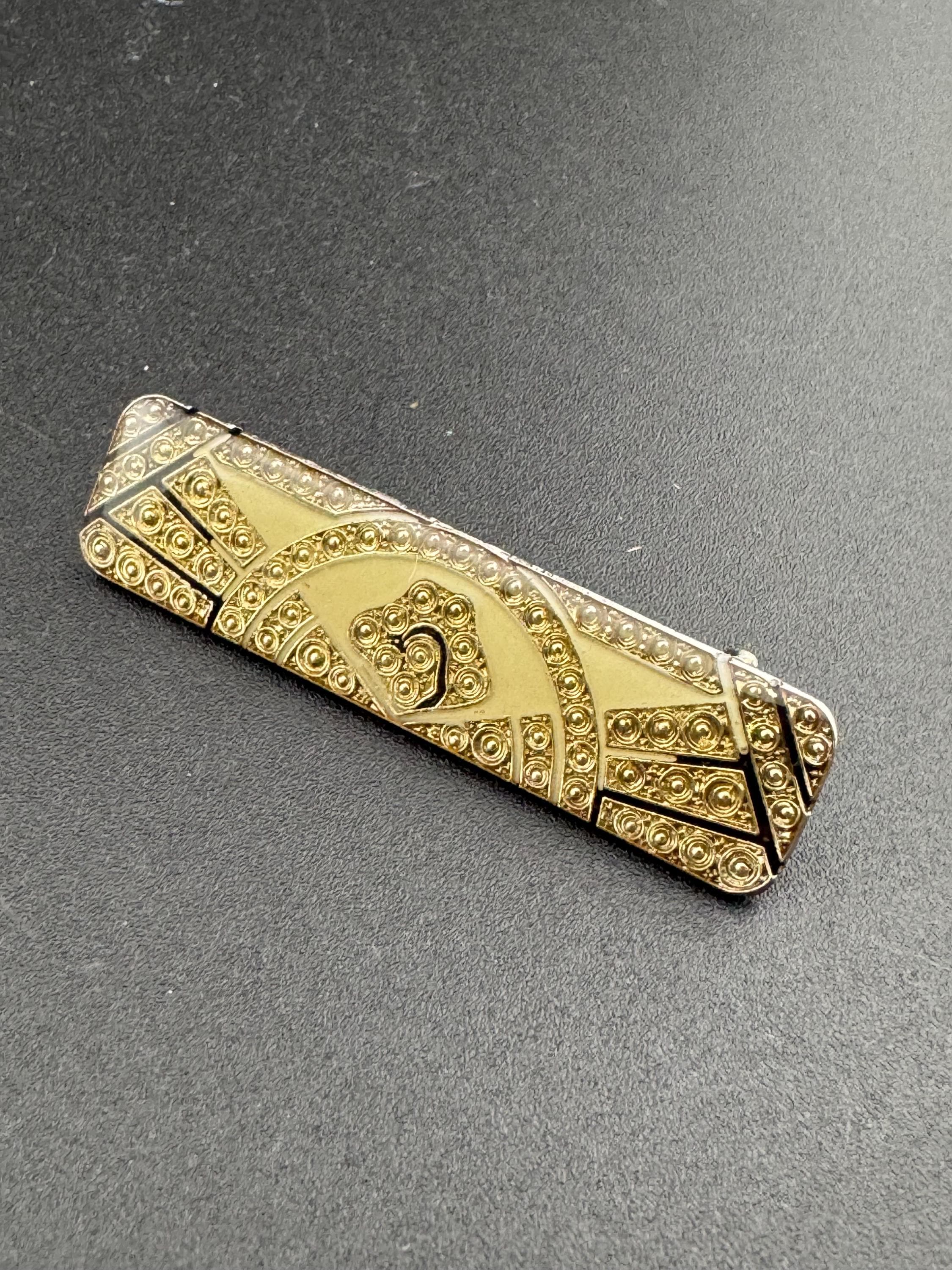 Vintage Art Deco Brooch: Sage Green Enamel Diamanté, Gold Tone