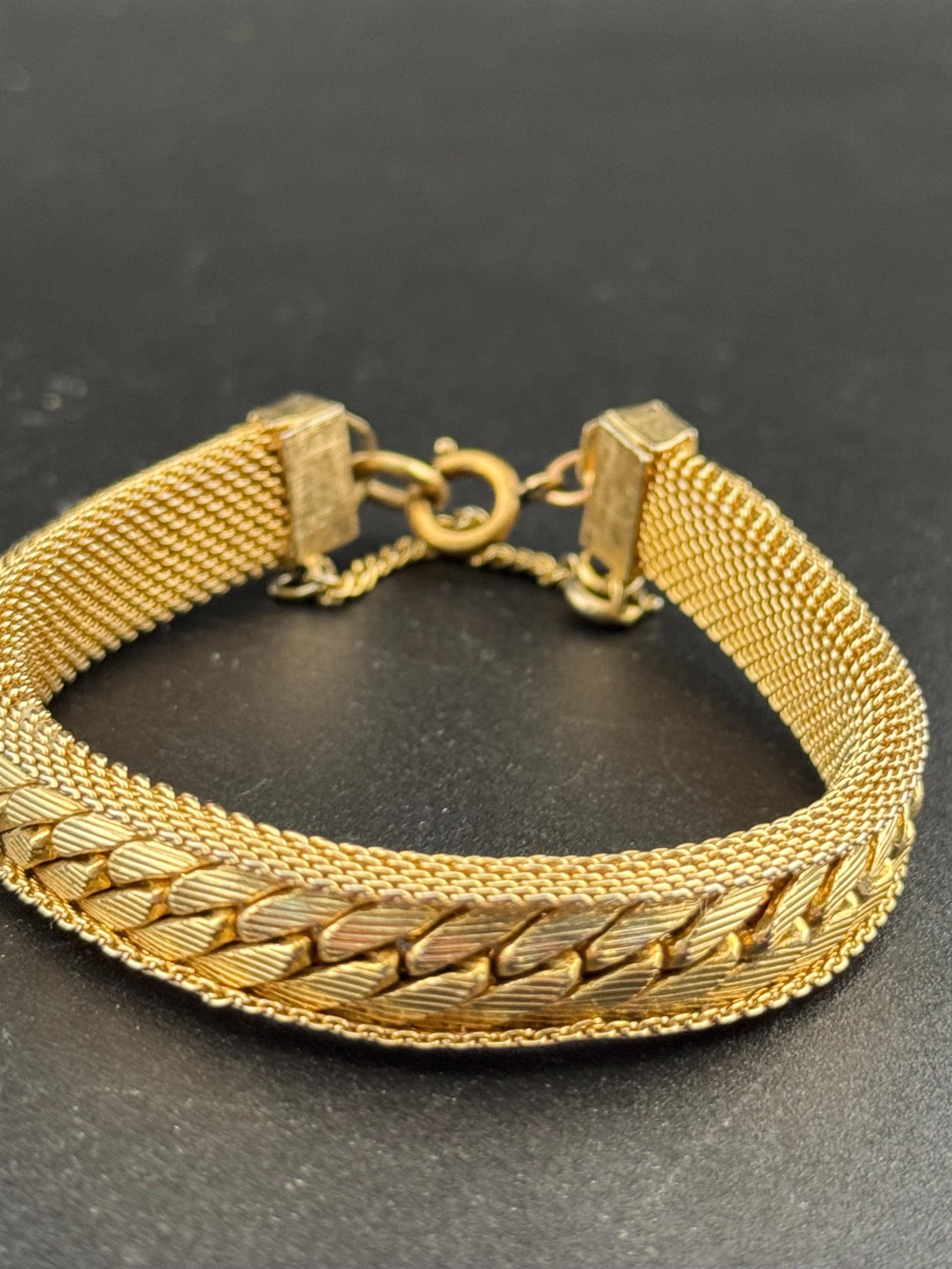 Retro 1970s Italian woven mesh wide gold tone cuff bracelet