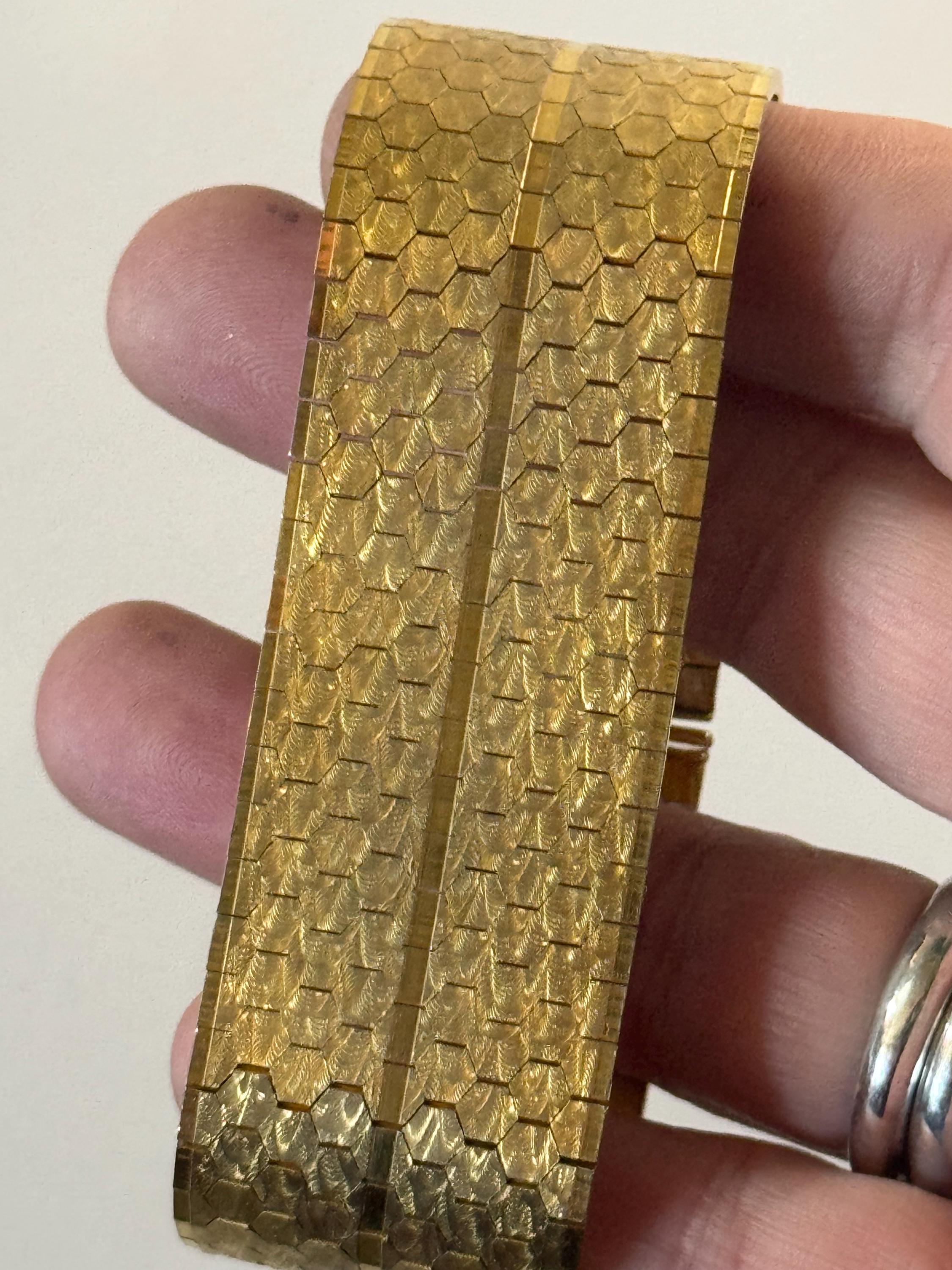 1970s articulated flat 18k gold plated cuff wrap bracelet 20cm long x 28mm wide Italian style
