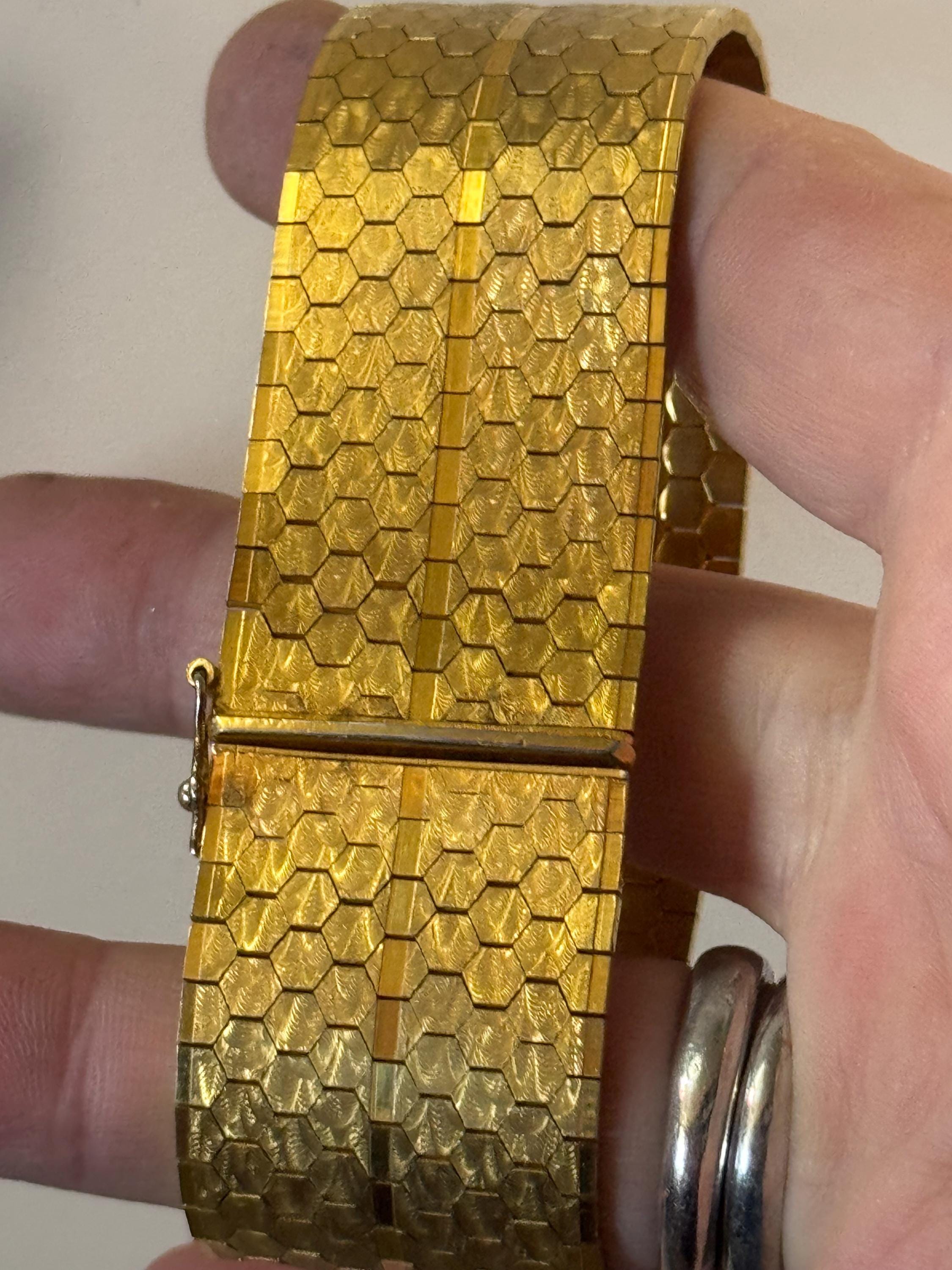 1970s articulated flat 18k gold plated cuff wrap bracelet 20cm long x 28mm wide Italian style