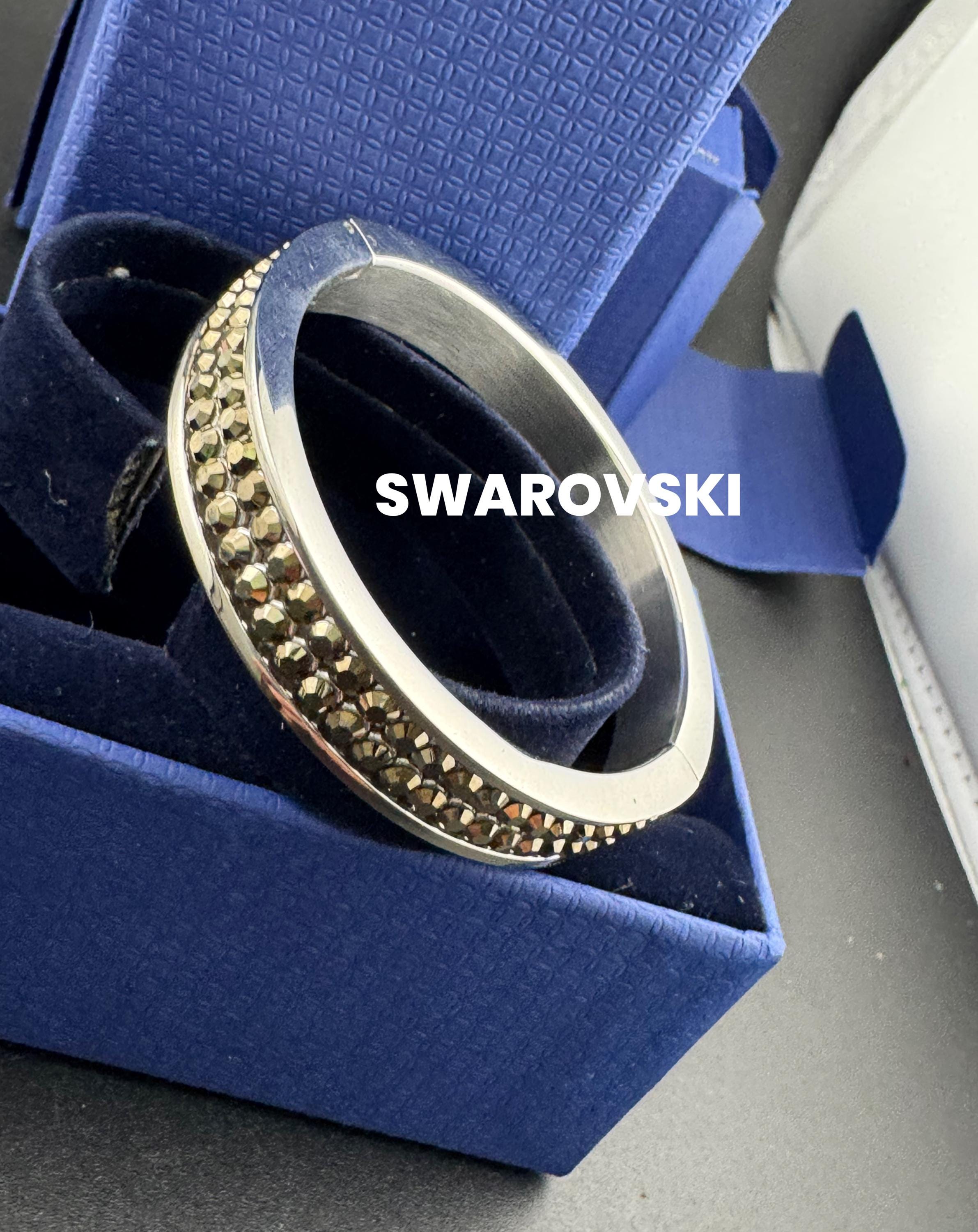 Size small petite wrist Retro signed swan marcasite style Swarovski crystal steel designer clamper bangle boxed as new