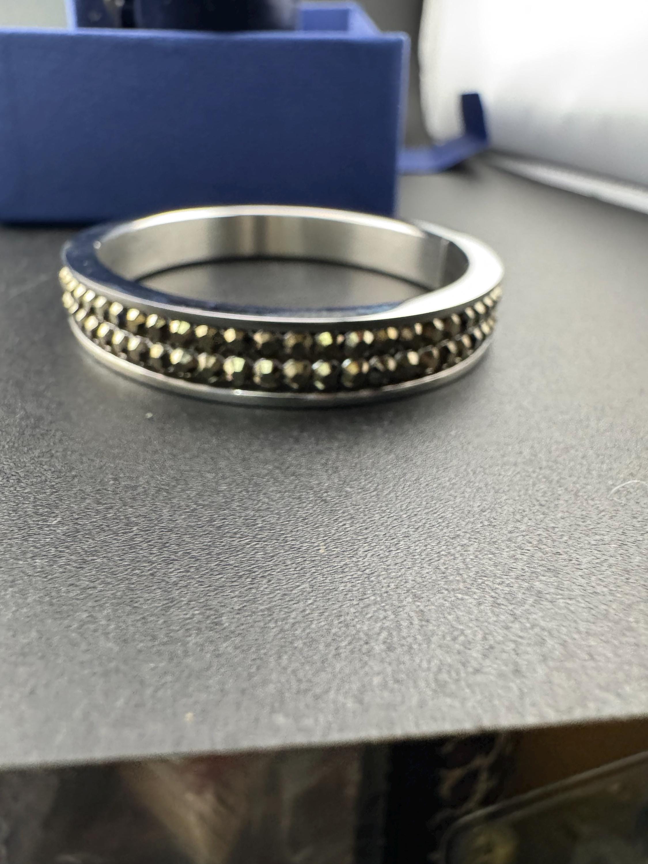 Size small petite wrist Retro signed swan marcasite style Swarovski crystal steel designer clamper bangle boxed as new