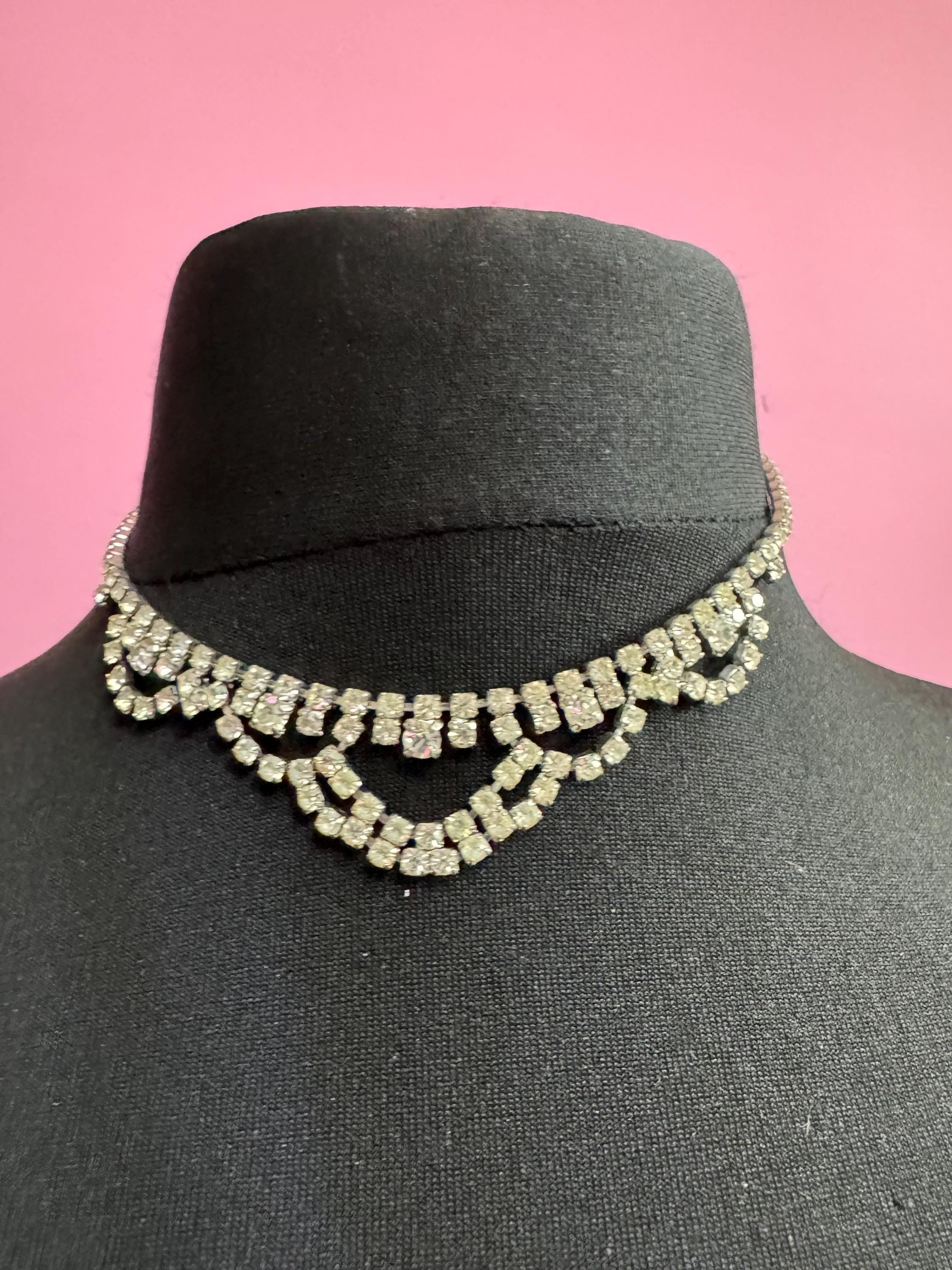 Slim neck petite 39cm Vintage clear diamanté rhinestone crystal silver tone choker necklace mid century