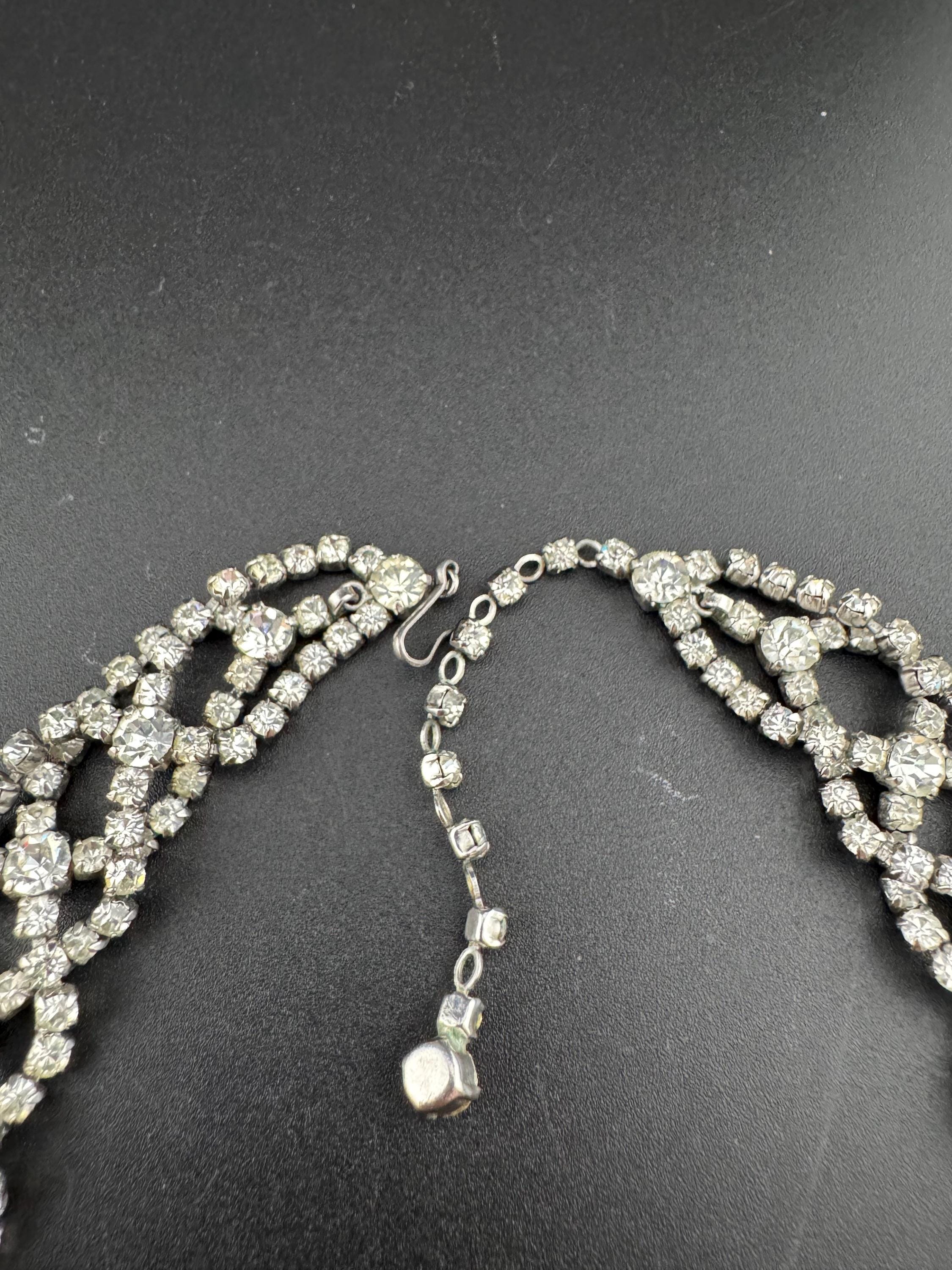 To 42cm Vintage clear diamanté wide rhinestone crystal silver tone choker necklace mid century