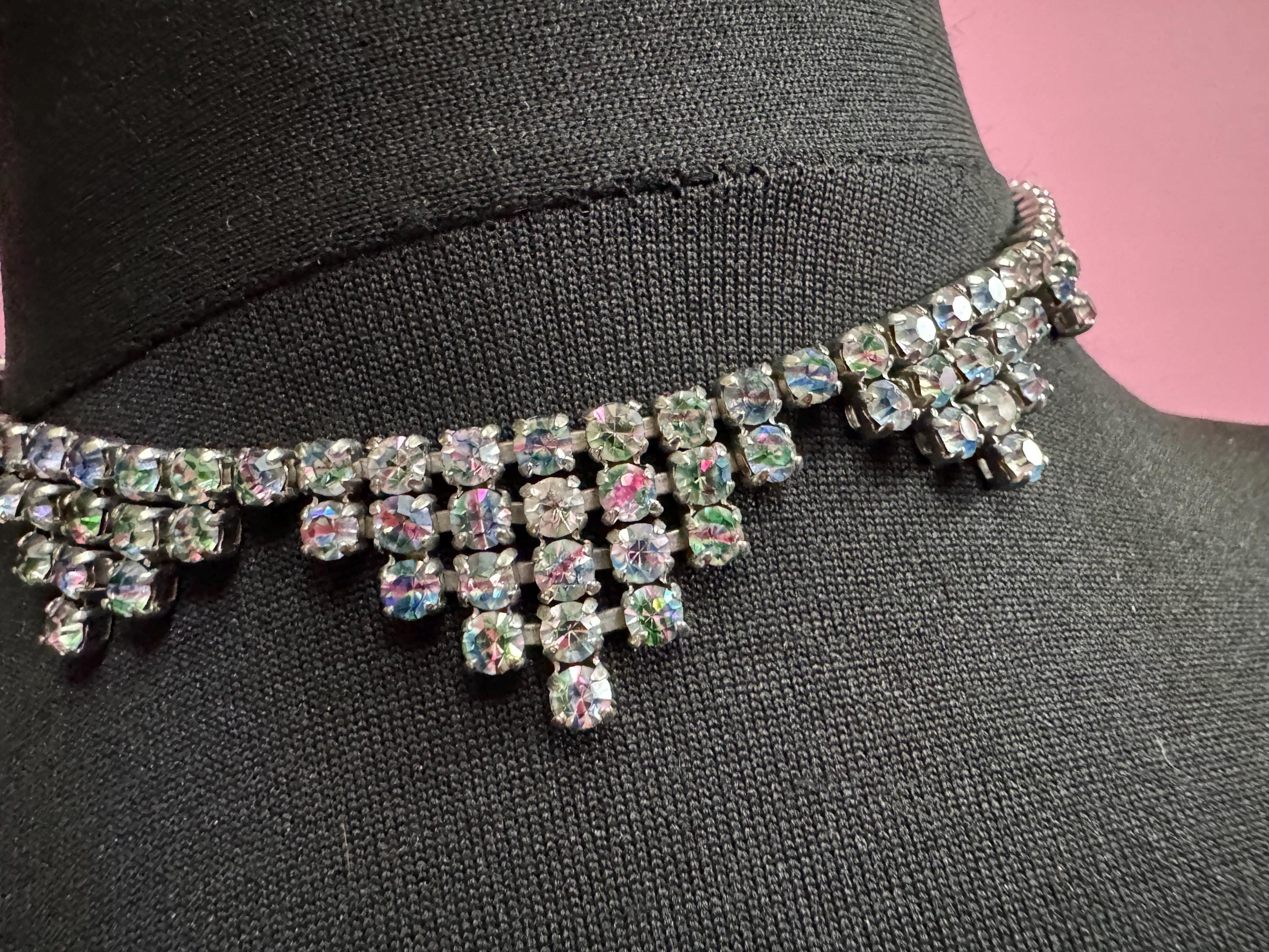 39cm petite fit Art Deco style IRIS GLASS diamante Paste Rhinestone glass necklace silver chrome