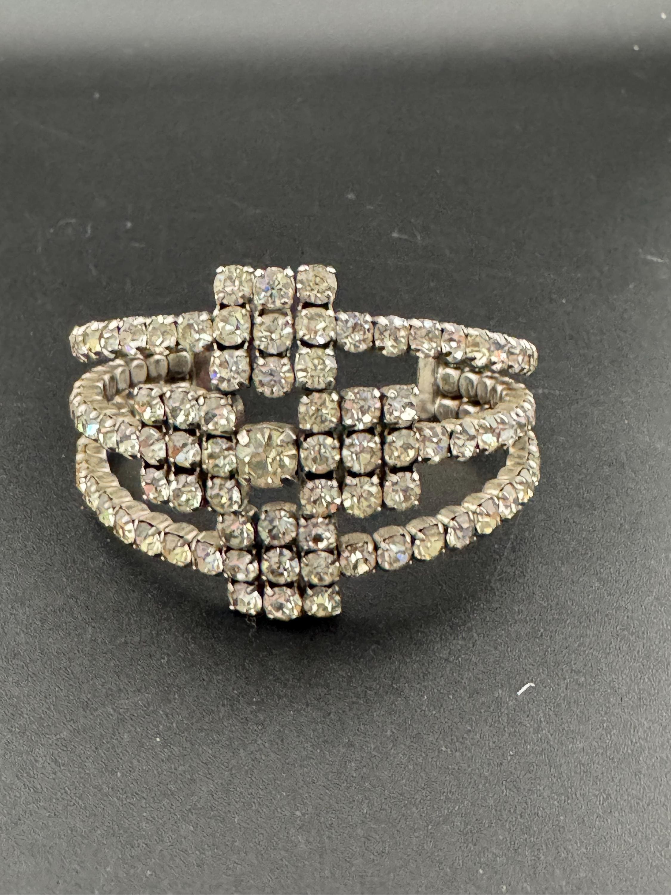 Retro Art Deco Hollywood glamour style 4.5cm wide clear diamanté rhinestone open cuff bracelet silver tone