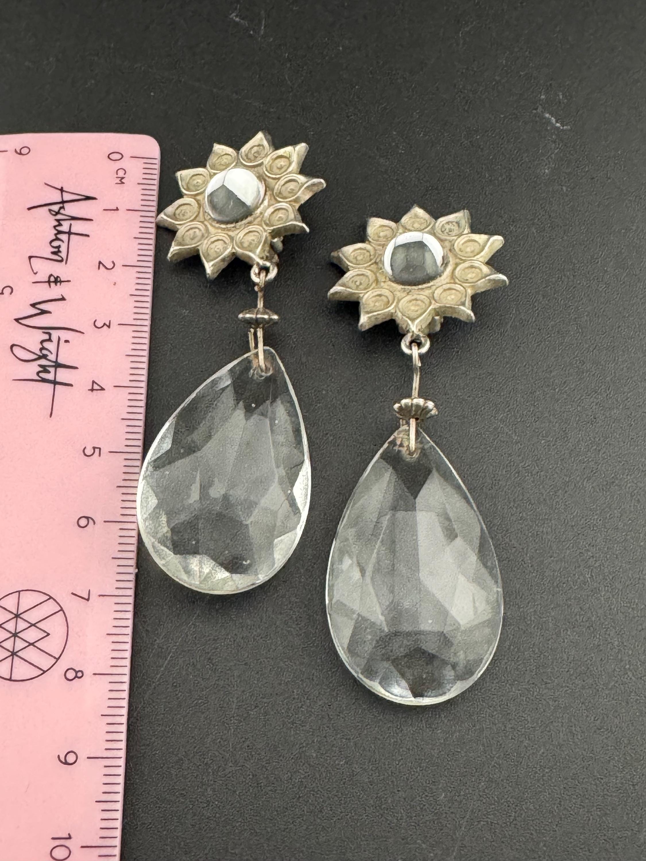 vintage oversized 7cm Silver tone star and clear plastic crystal long teardrop clip on dangly drop earrings