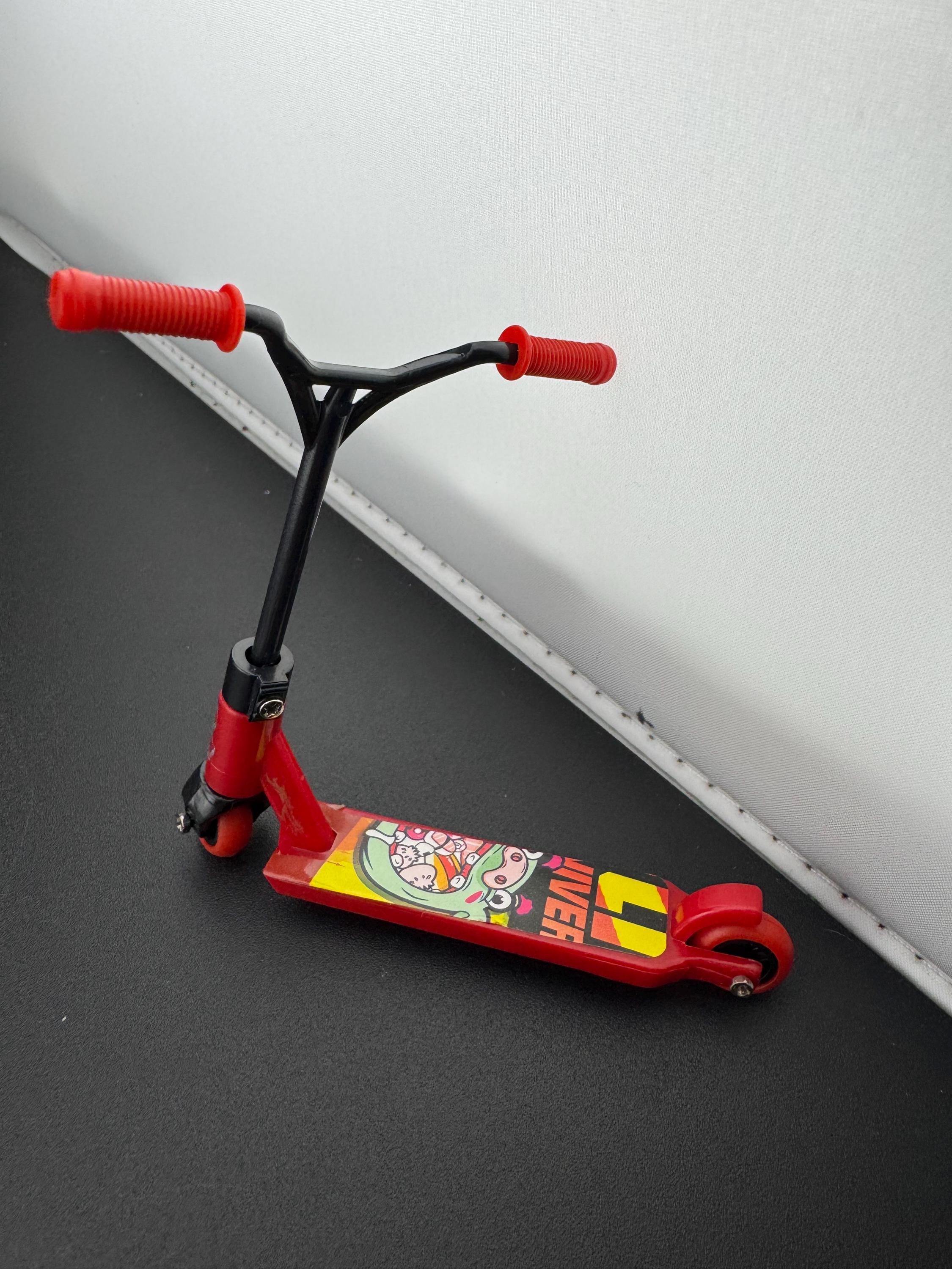 1 piece Miniature red and black scooter cake topper decoration plastic finger operated sports