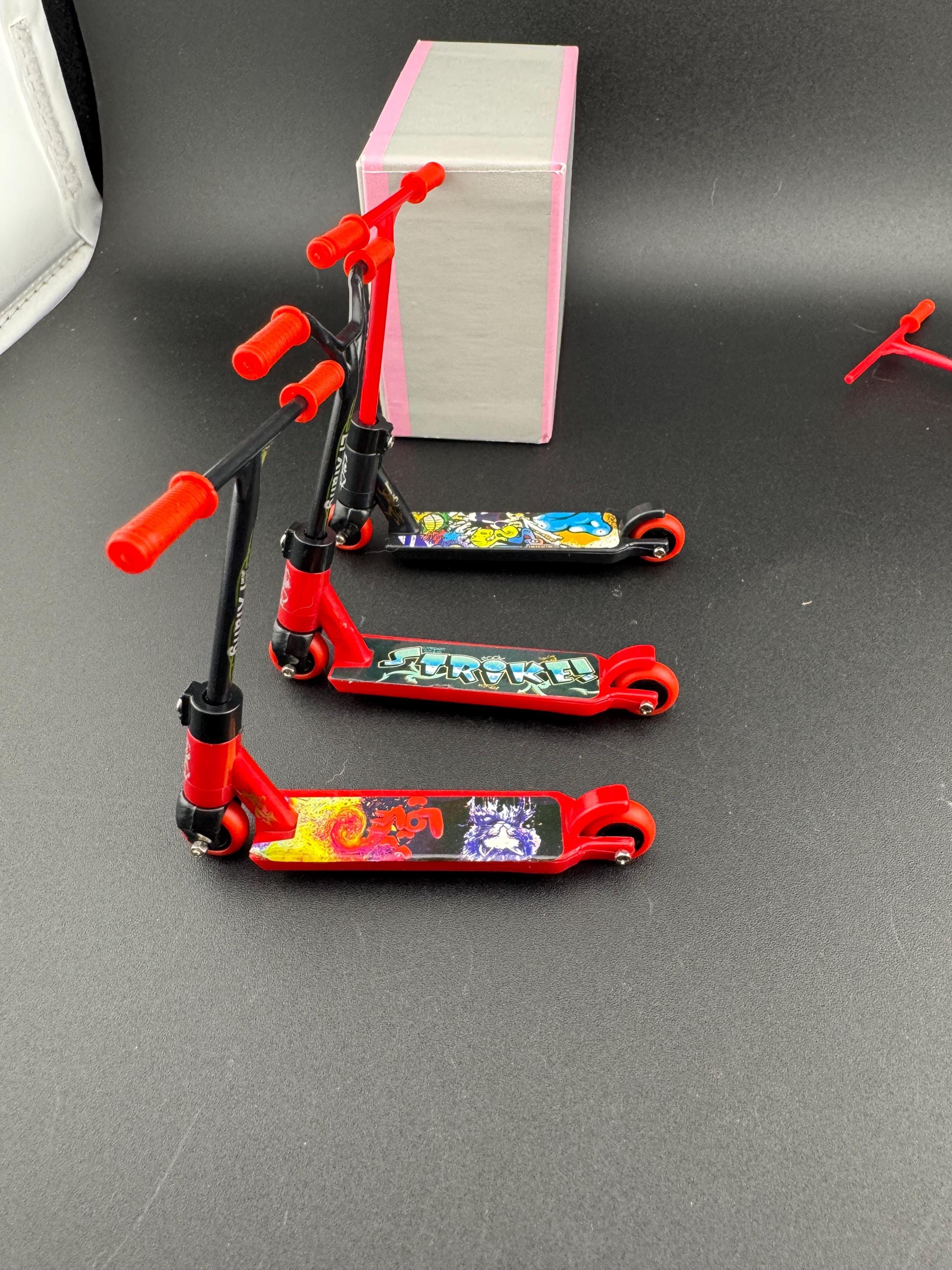 1 piece Miniature red and black scooter cake topper decoration plastic finger operated sports