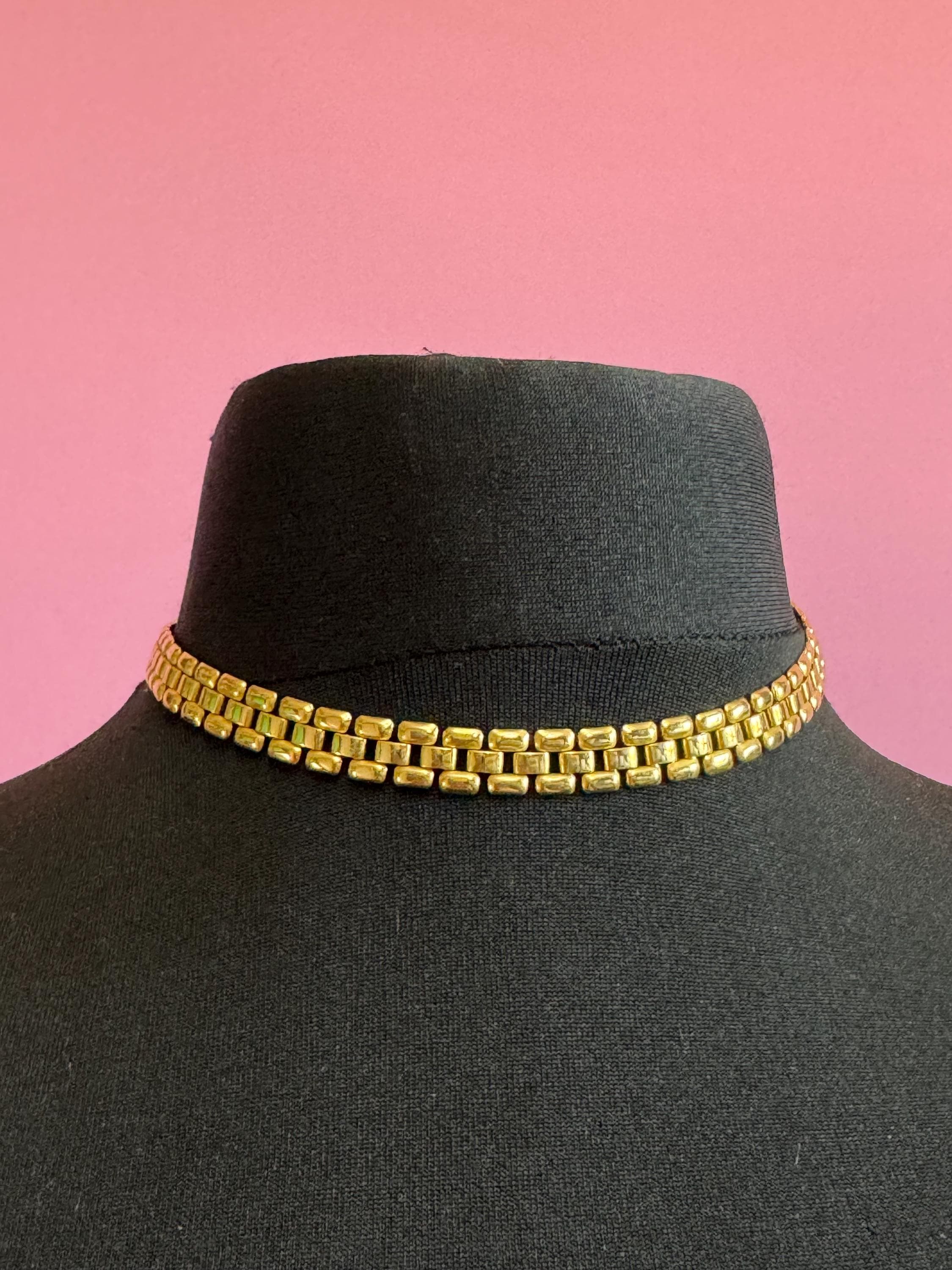 Retro 1980s slim panther link gold tone choker necklace