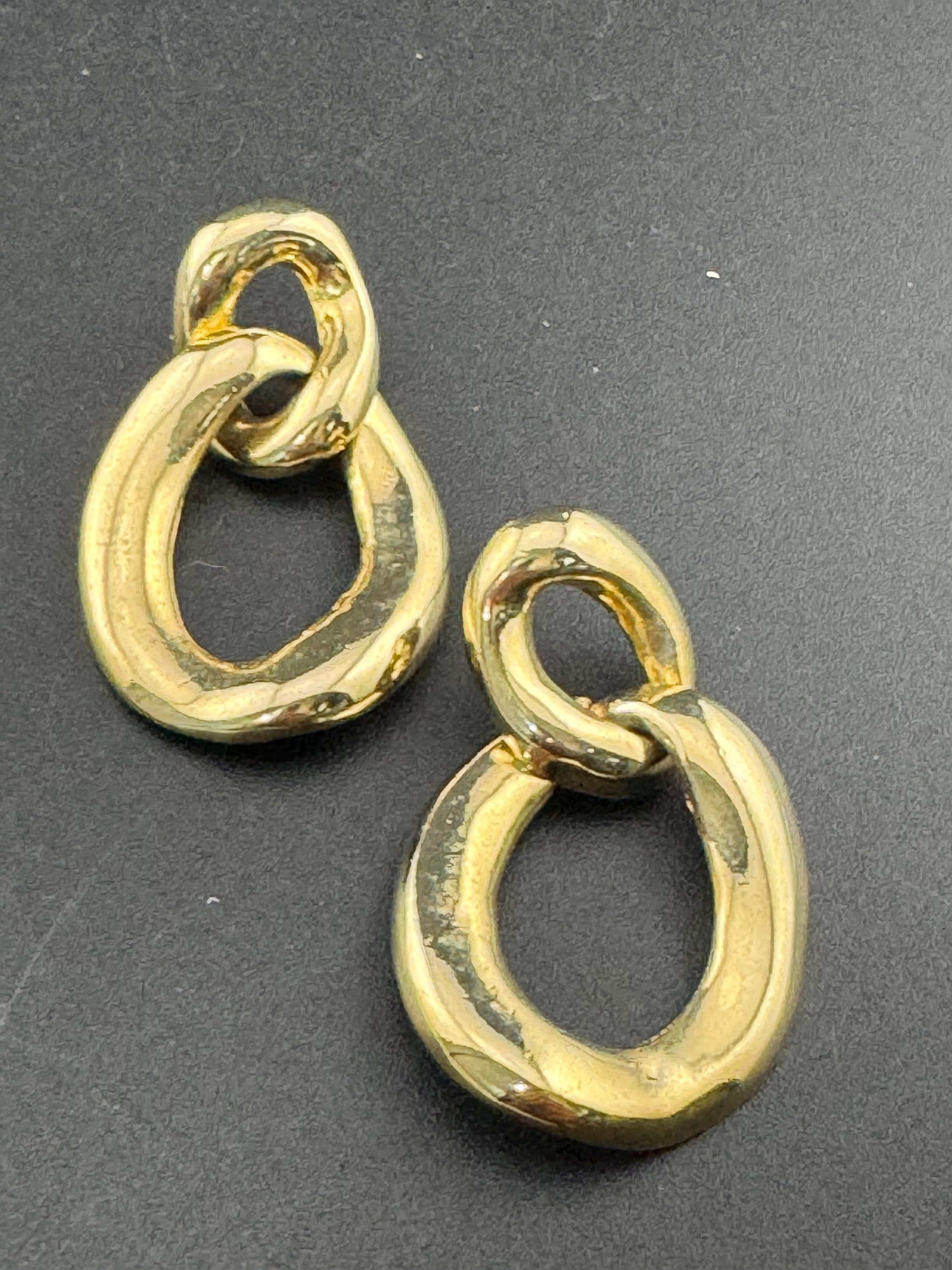 Vintage gold tone 1980s long drop curb chain link door knocker earrings for pierced ears