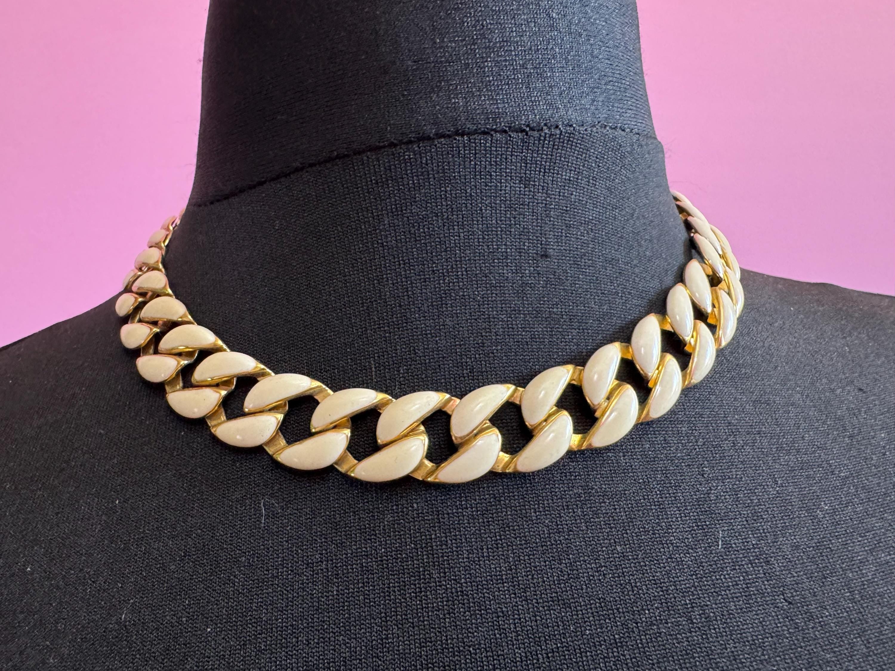 Vintage lightweight gold tone and cream enamel panel link choker necklace 45cm, flat curb chain