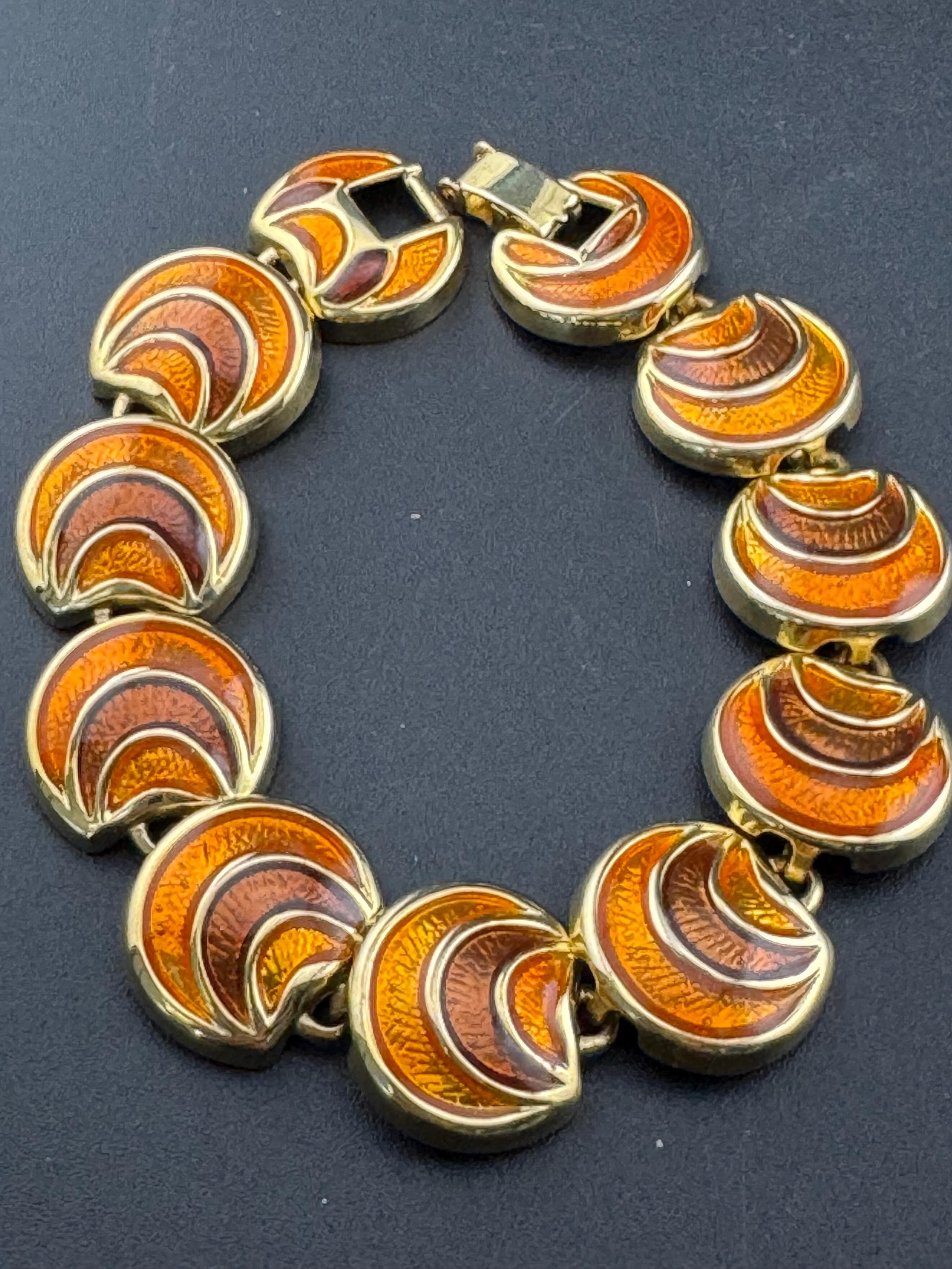 Retro lightweight gold tone chain link brown orange enamel panel link bracelet 2000s