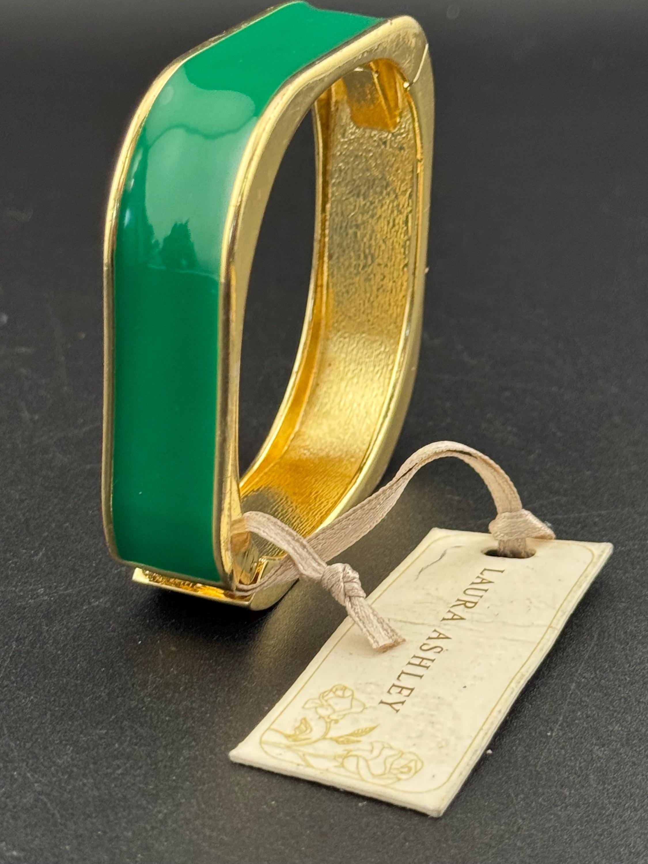Retro Laura  Ashley Green Enamel square clamper Bangle with tags gold tone