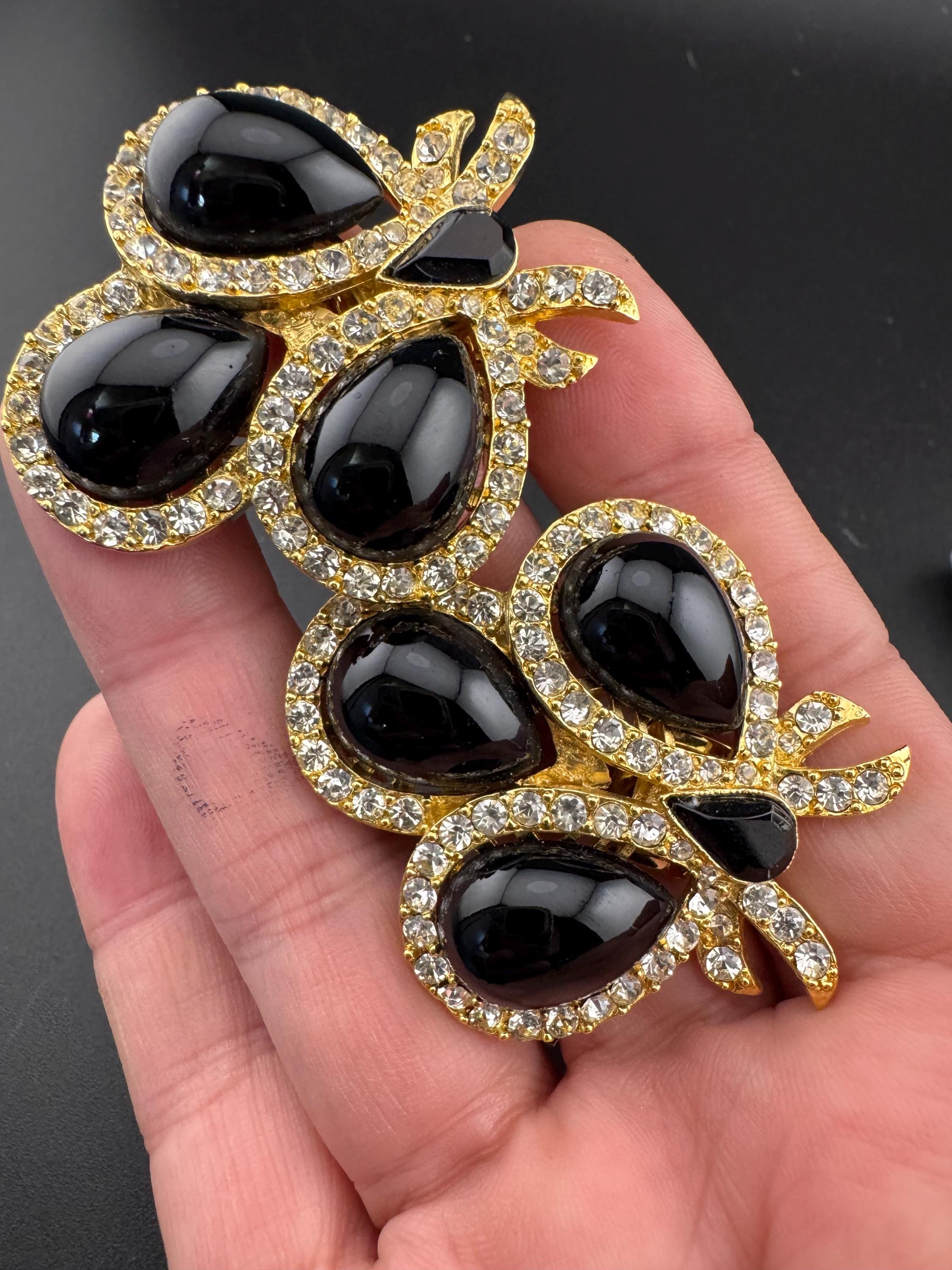 French Bluette Pair of vintage bee shoe Clips made with vintage clear Swarovski Crystal and black  Austrian cabochons, Art Deco Style