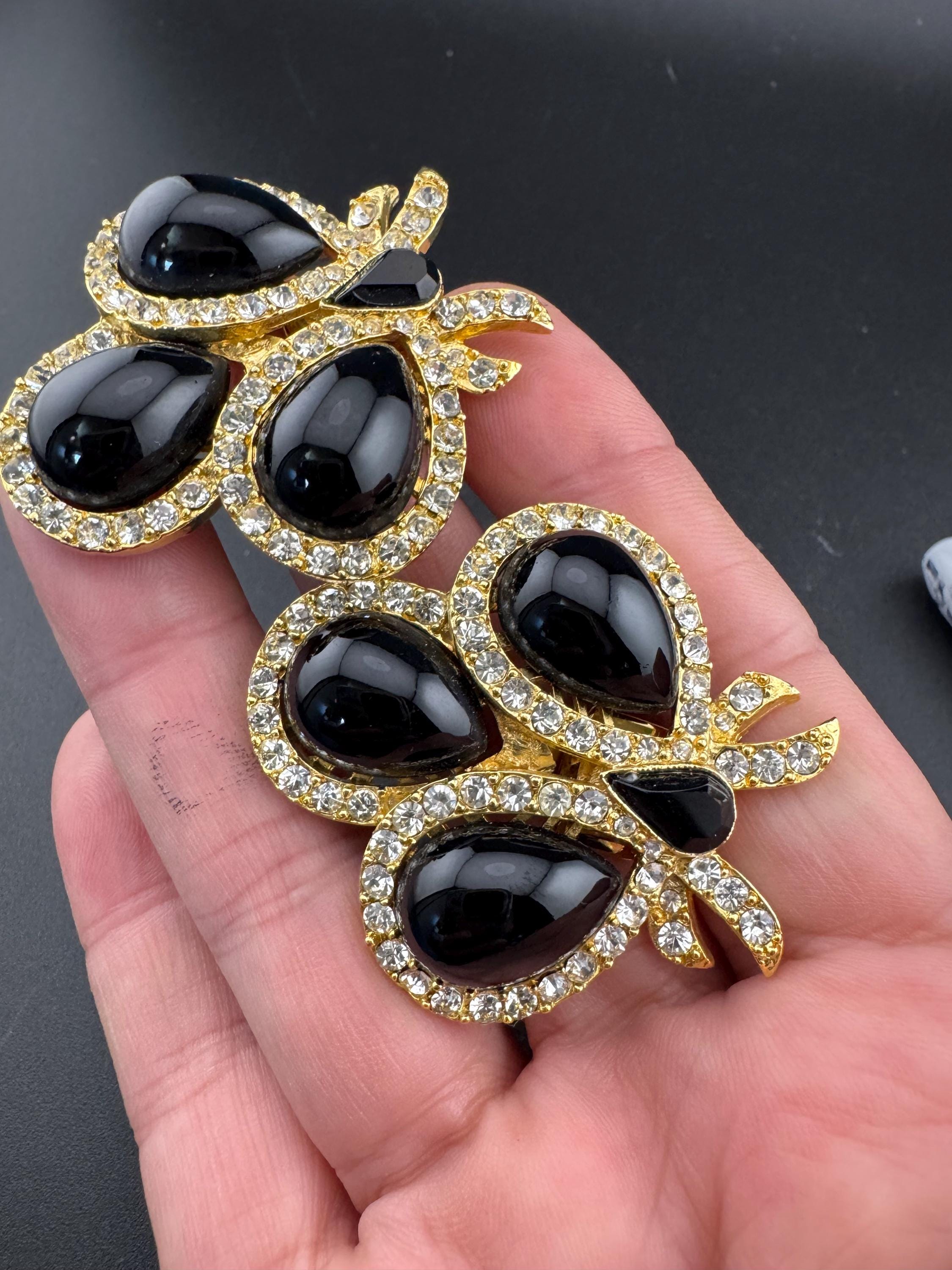 French Bluette Pair of vintage bee shoe Clips made with vintage clear Swarovski Crystal and black  Austrian cabochons, Art Deco Style