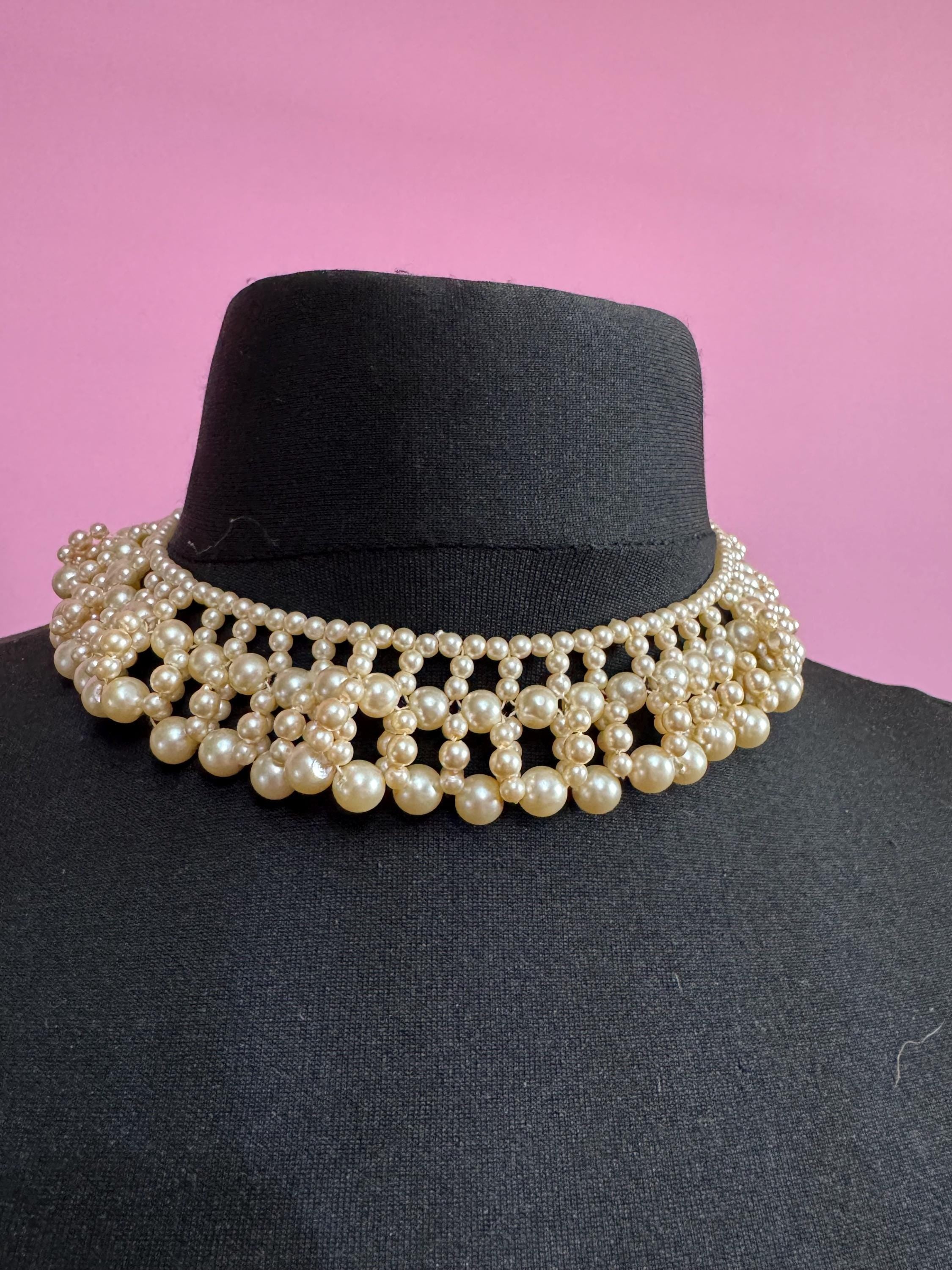 Art Deco Vintage Cream Faux Pearl woven beaded collar necklace choker  1960s 1970s